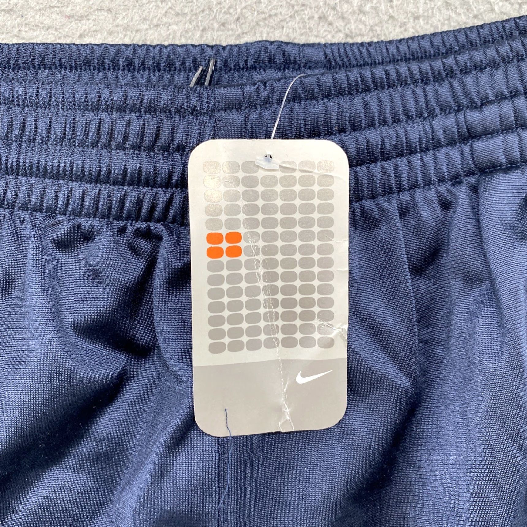 Nike VINTAGE Nike Track Pants Elastic Waist 2XL Men’s Blue Silver Tag 2005 Activewear Mens Size US 39 - 3 Thumbnail