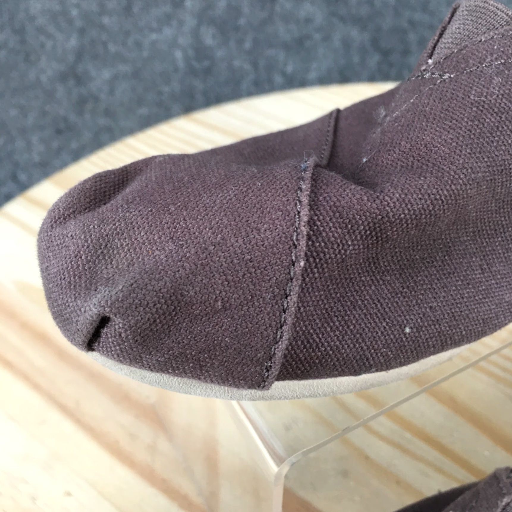 Toms TOMS Shoes Womens 8 Classic Slip On Flats Comfort Gray Fabric Low Top Round Toe Shoes Womens Slip-On Flat Casual Shoes Gray 8 Women Size M / US 6-8 / IT 42-44 - 4 Thumbnail