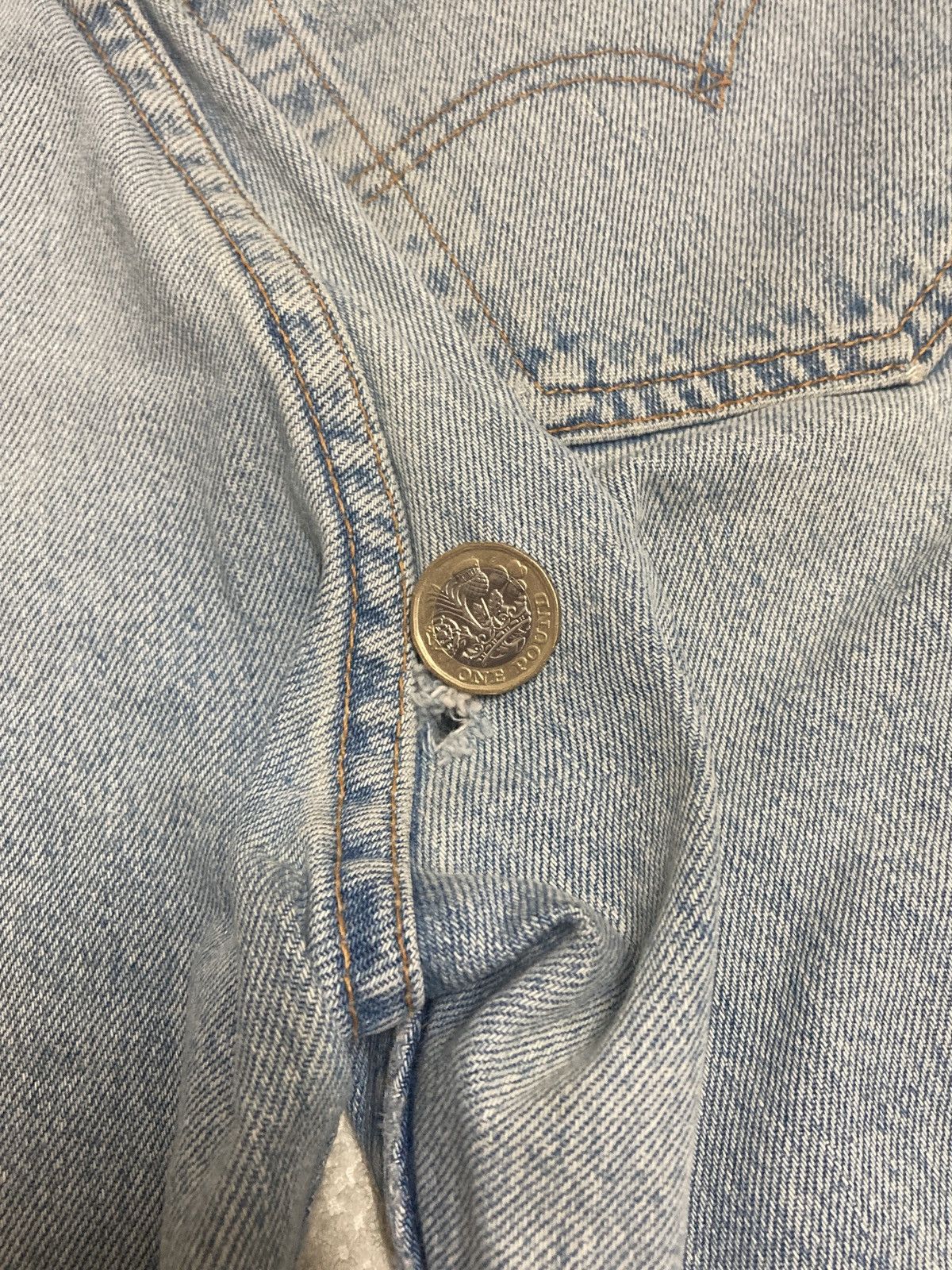 Levi's Vintage 90’s Levis 501 jeans Made in Canada for Men Size US 30 / EU 46 - 8 Thumbnail