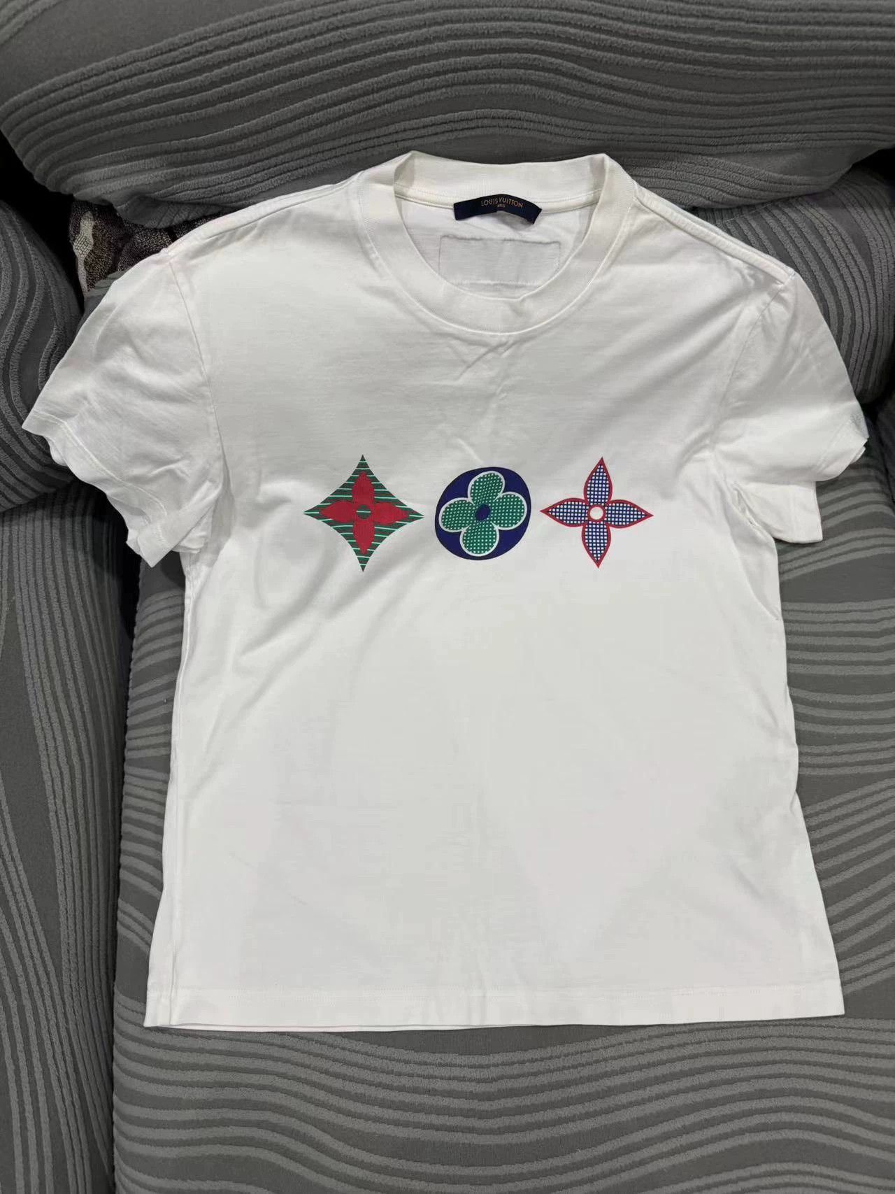 Louis Vuitton LV Short Sleeve Tee 99 New S Size US S / EU 44-46 / 1 - 1 Thumbnail