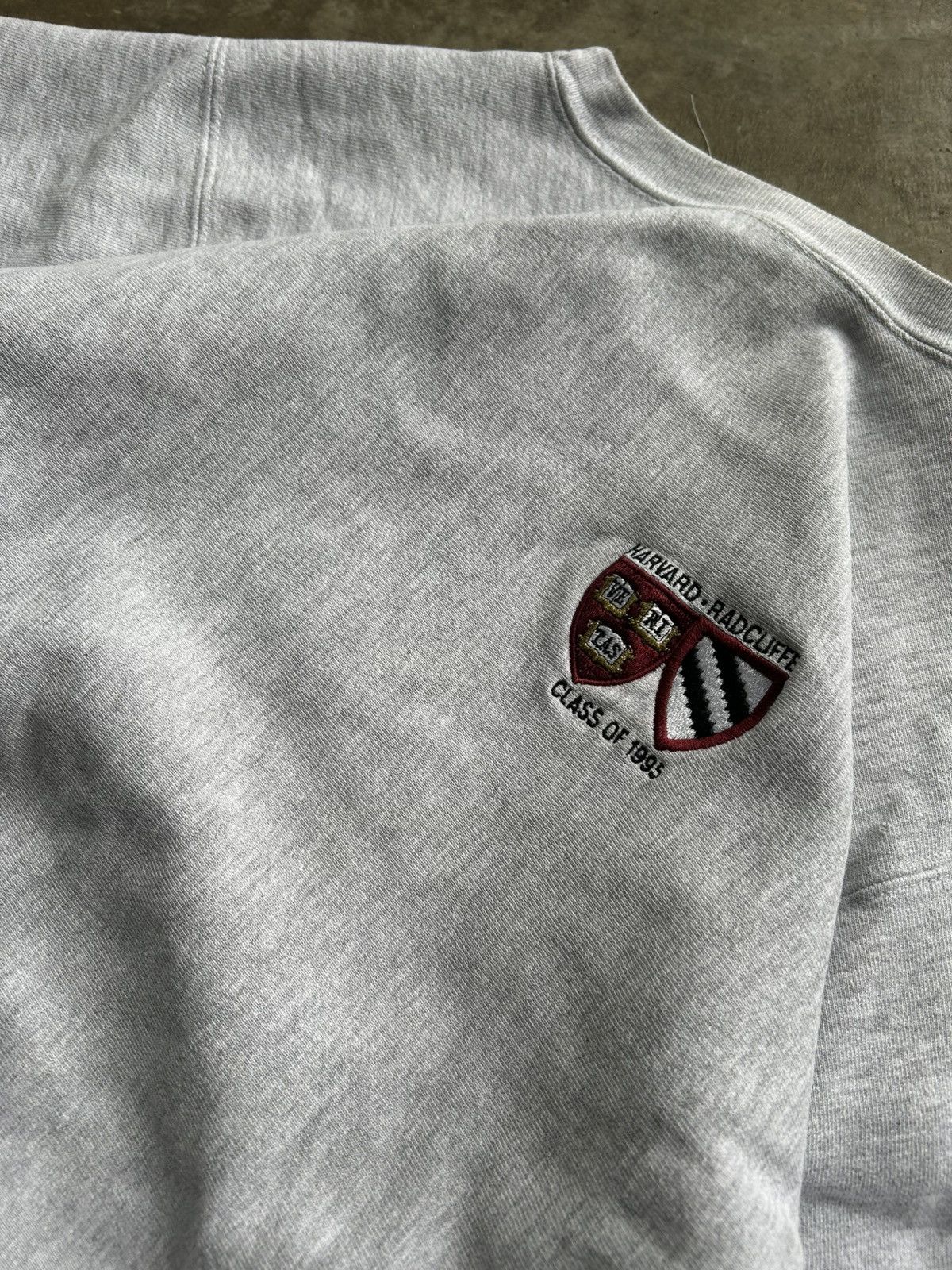 Champion Vintage 1995 Harvard Champion Reverse Weave Crewneck Size US L / EU 52-54 / 3 - 2 Thumbnail