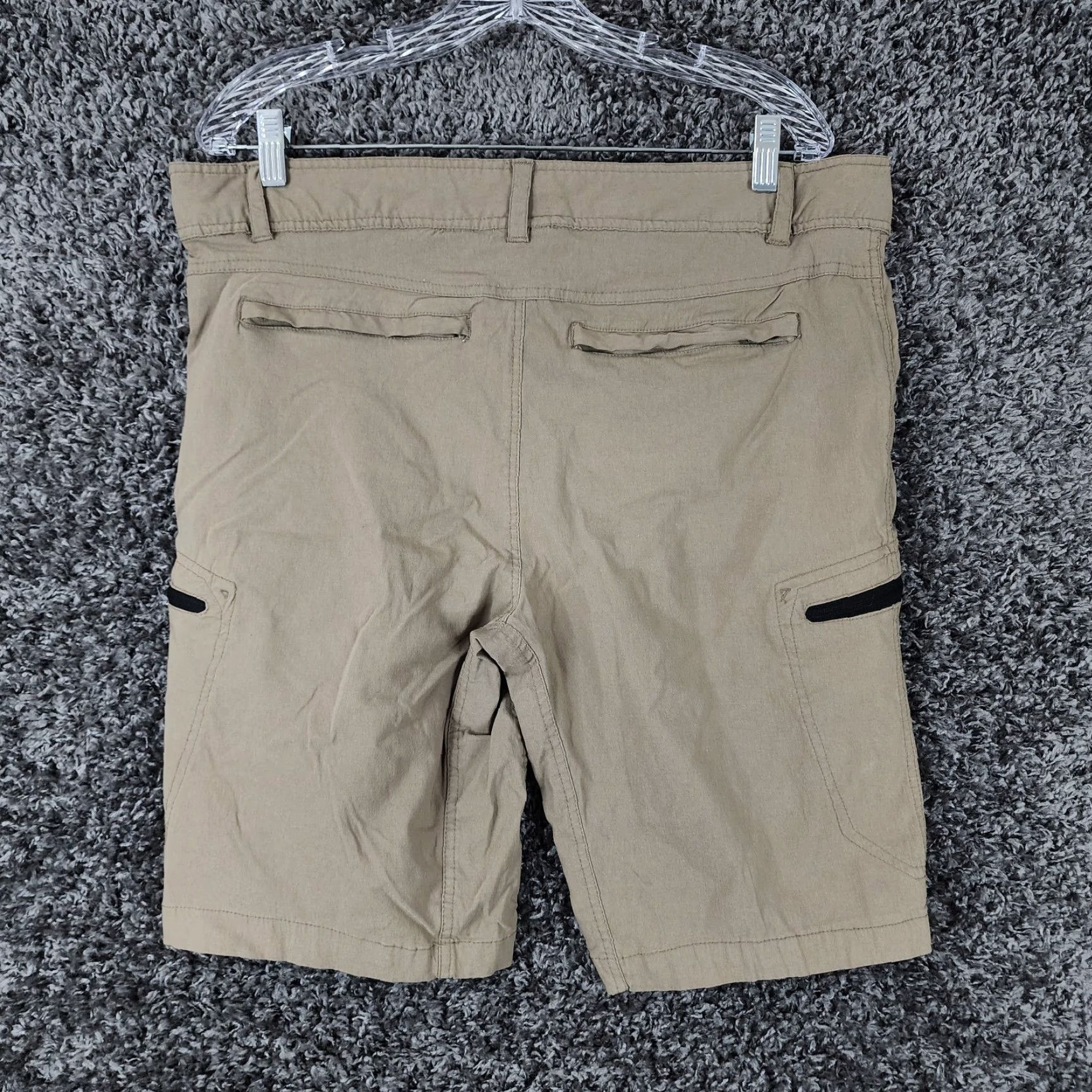 Vintage GERRY Cargo Shorts Outdoor Mens Brown Size 38 Nylon Rayon, Hiking, Regular, Men's Clothing Size US 38 / EU 54 - 4 Thumbnail
