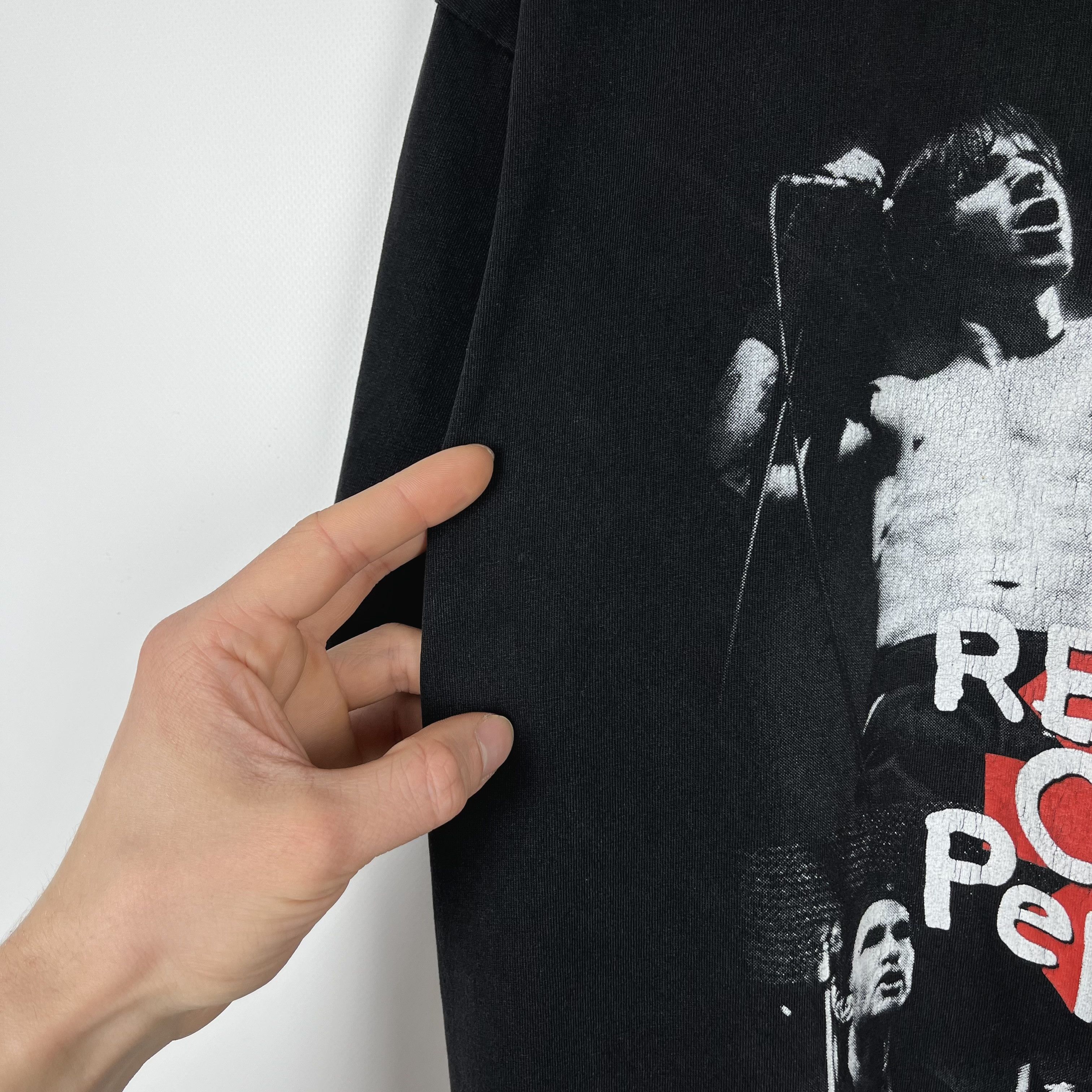 Band Tees Vintage Red Hot Chilli Peppers Rare Rock Band T Shirt 90’s Size US XL / EU 56 / 4 - 17 Thumbnail
