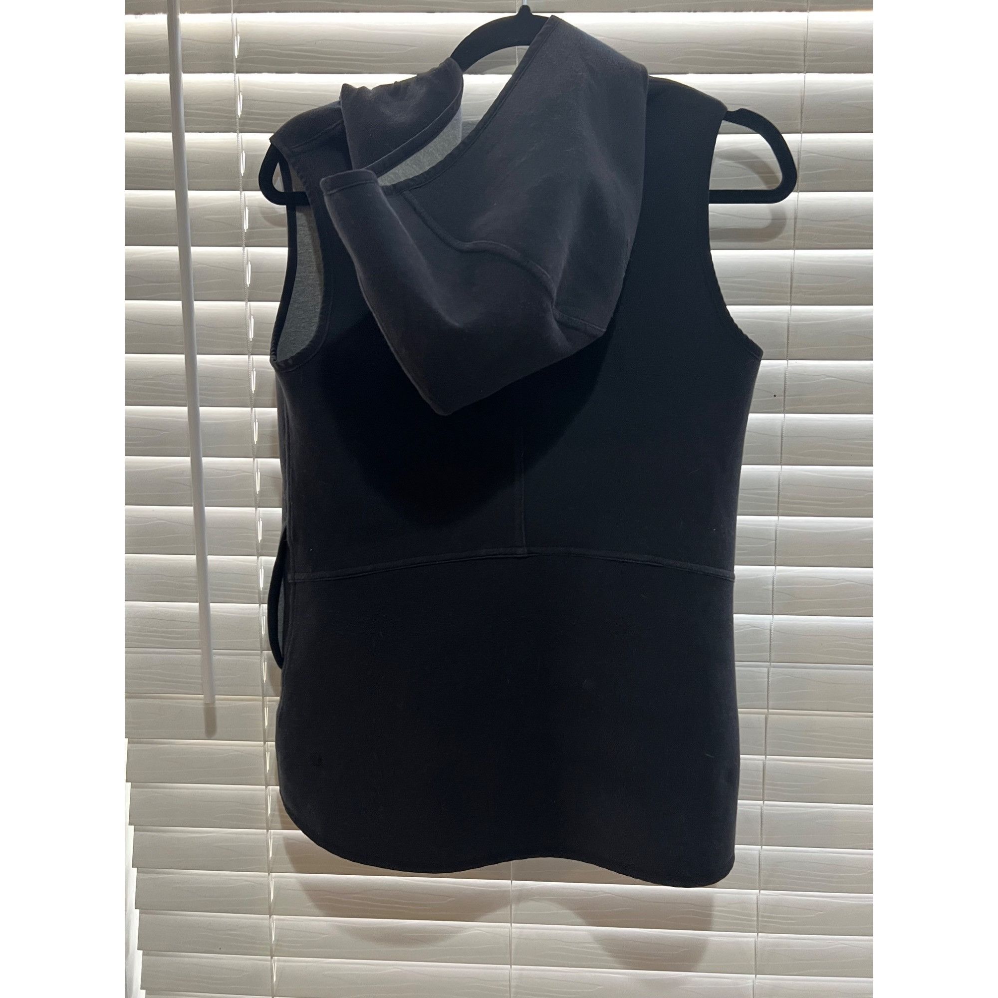 Lululemon Lululemon Women's Reversible Imsculpt Vest - Size 8 Size M / US 6-8 / IT 42-44 - 7 Thumbnail