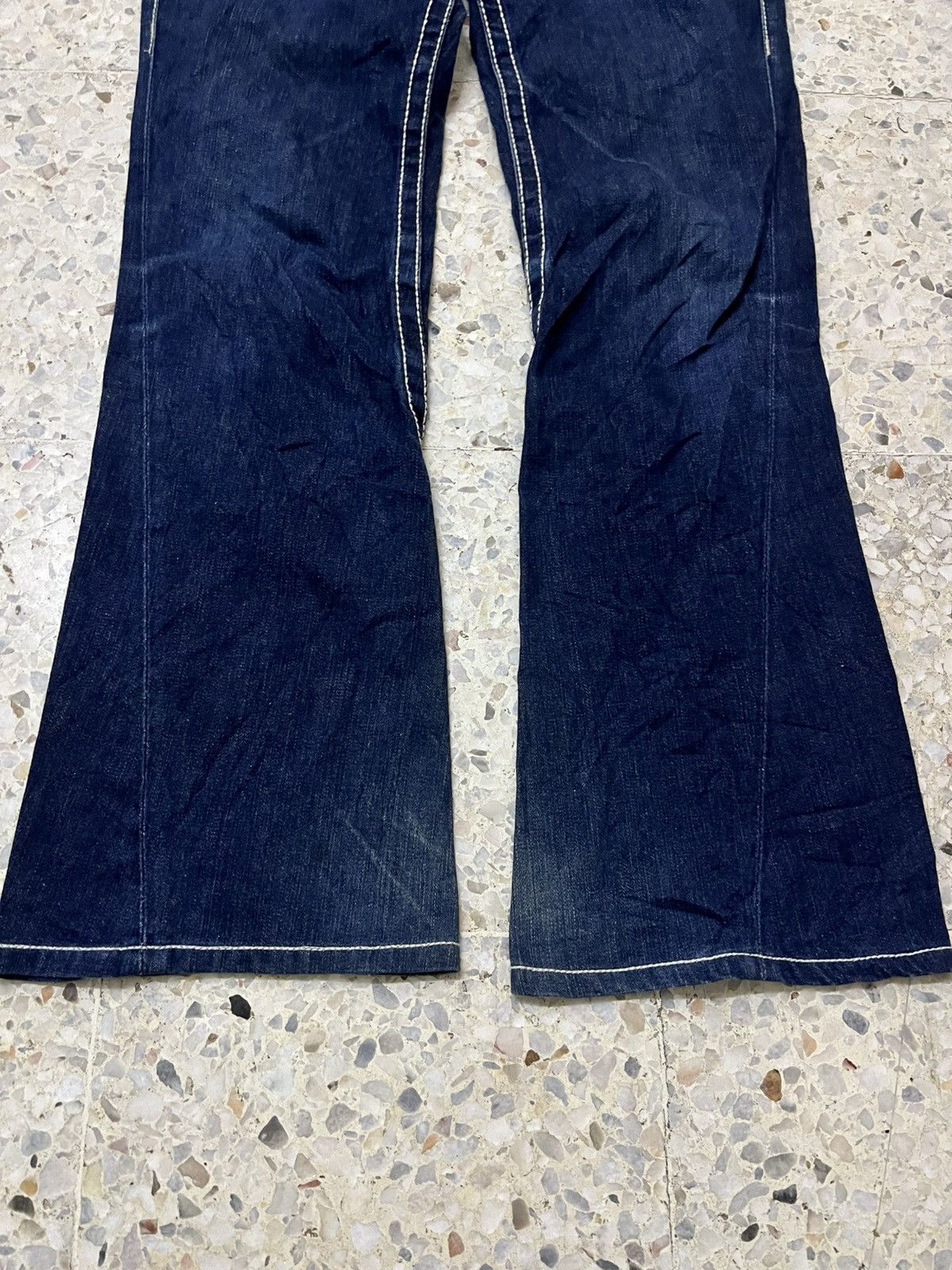 True Religion Vintage True Religion Frankie Big T Bootcut Denim Rare Cut Size US 33 - 12 Thumbnail