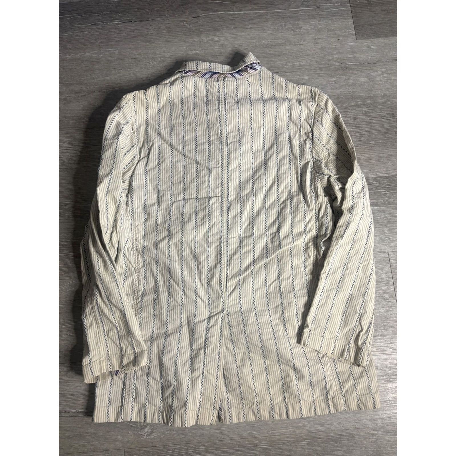 Robert Graham - Using the brand name (Robert Graham) prominently Size US L / EU 52-54 / 3 - 6 Thumbnail