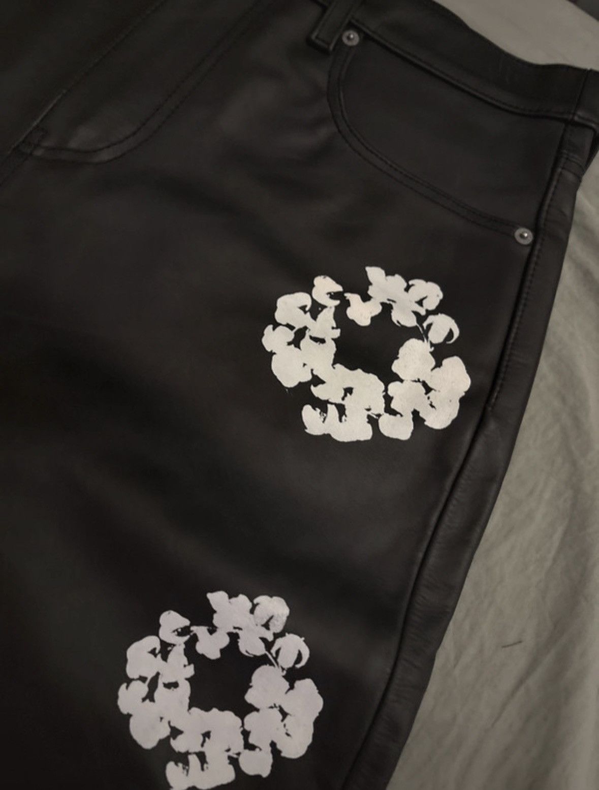 DENIM TEARS Denim Tears Black Leather Pants Cotton Wreath Size US 34 / EU 50 - 2 Thumbnail