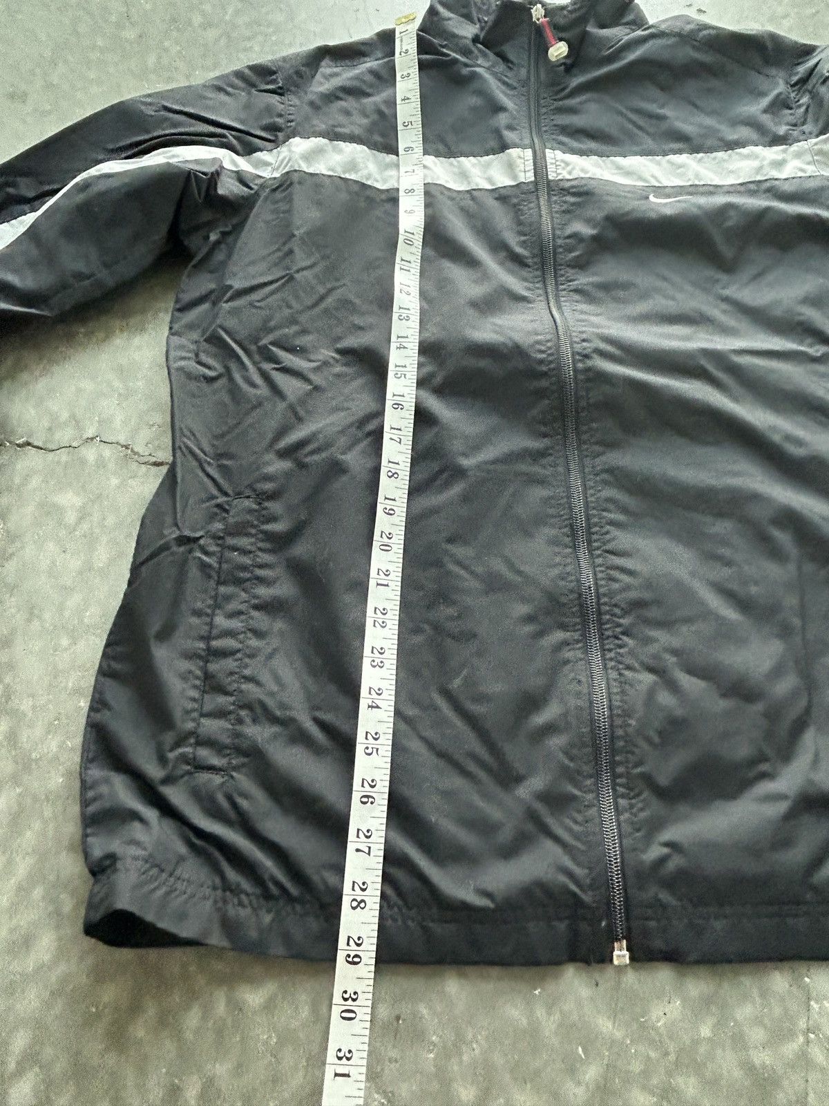 Nike Vintage Y2K Nike Windbreaker Jacket Size US L / EU 52-54 / 3 - 11 Thumbnail