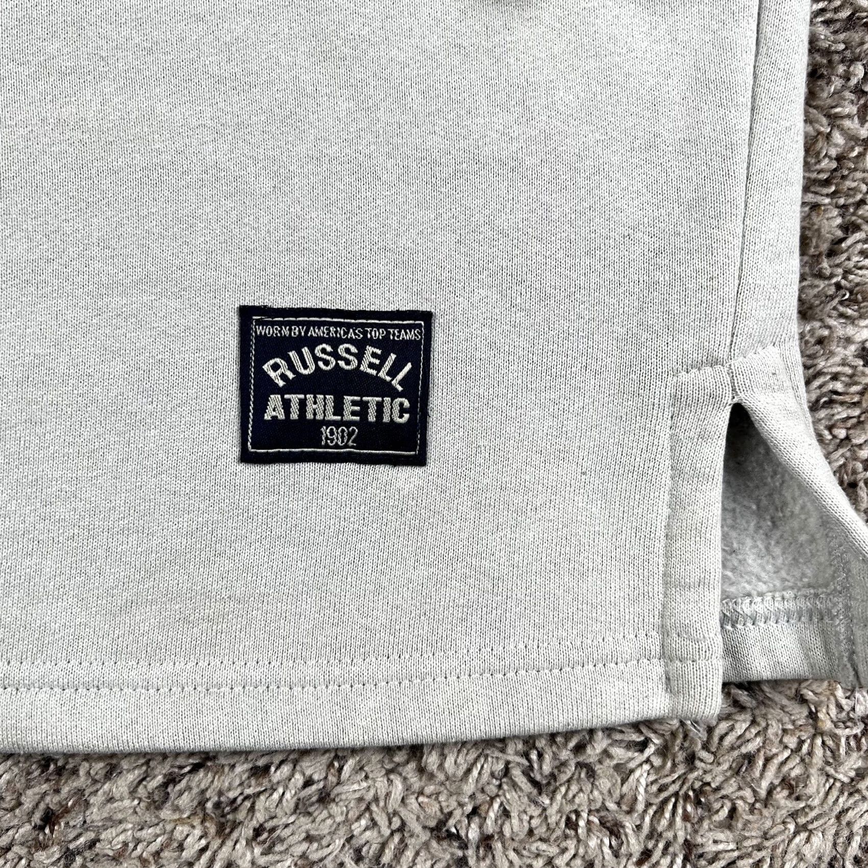 Russell Athletic VINTAGE Russell Athletic Sweatshirt Beige Quarter Zip Pullover XL Men 90s Logo Zipper Pullover Decade Odds & Ends Size US XL / EU 56 / 4 - 6 Thumbnail