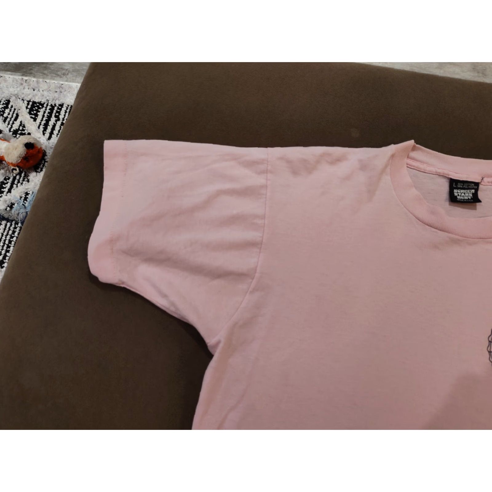 Vintage Vintage Screen Stars 80s USA T-Shirt Size L Pink Cotton Polyester Cotton Blend Short Sleeve Crew Neck Classic Regular Men Size US L / EU 52-54 / 3 - 6 Thumbnail