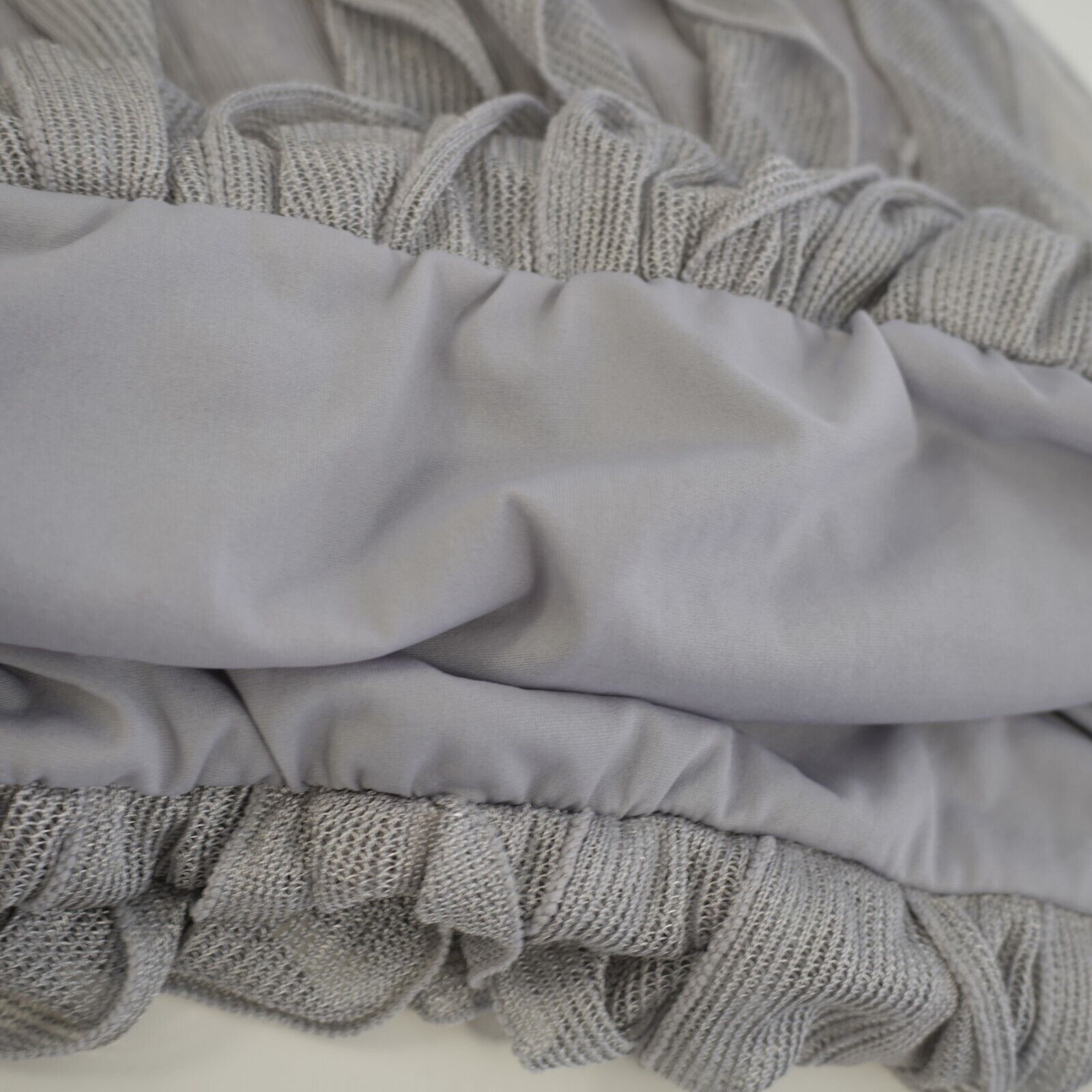 Forever 21 Forever 21 Gray Spaghetti Strap Gray Ruffle Blouse Top Large Size L / US 10 / IT 46 - 5 Thumbnail