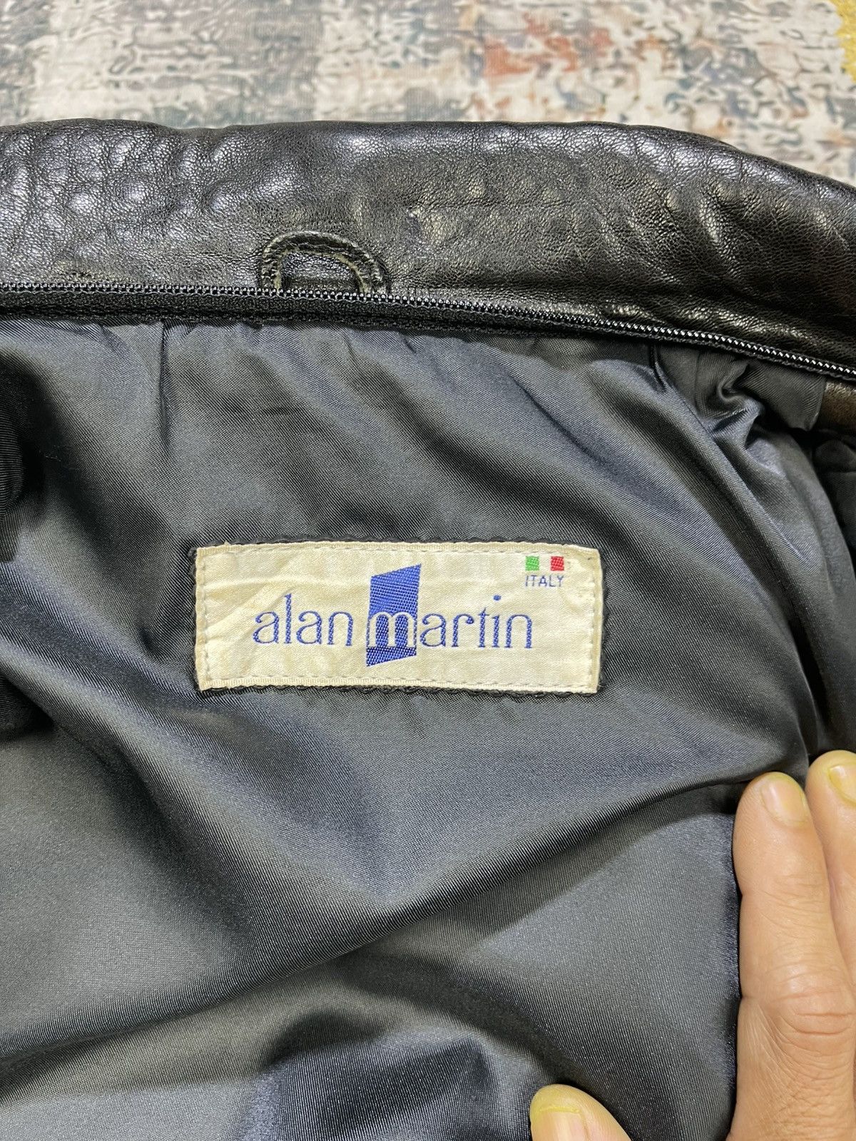 Genuine Leather Vtg Alan Martin Italy Back Embossed Sheepskin Bombers Size US L / EU 52-54 / 3 - 16 Thumbnail
