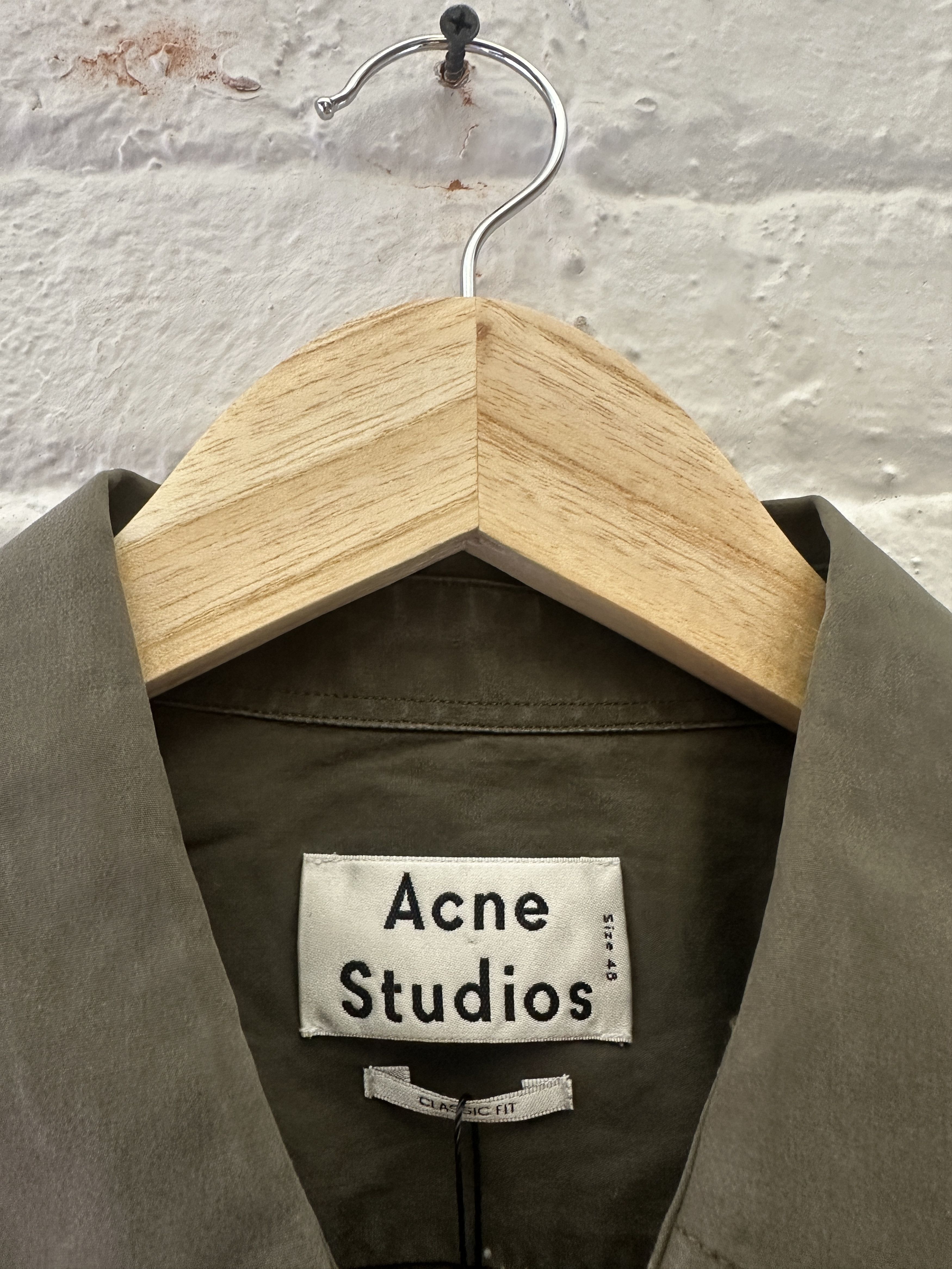 Acne Studios Acne Studios Face Logo Button Up Shirt Size US S / EU 44-46 / 1 - 3 Thumbnail