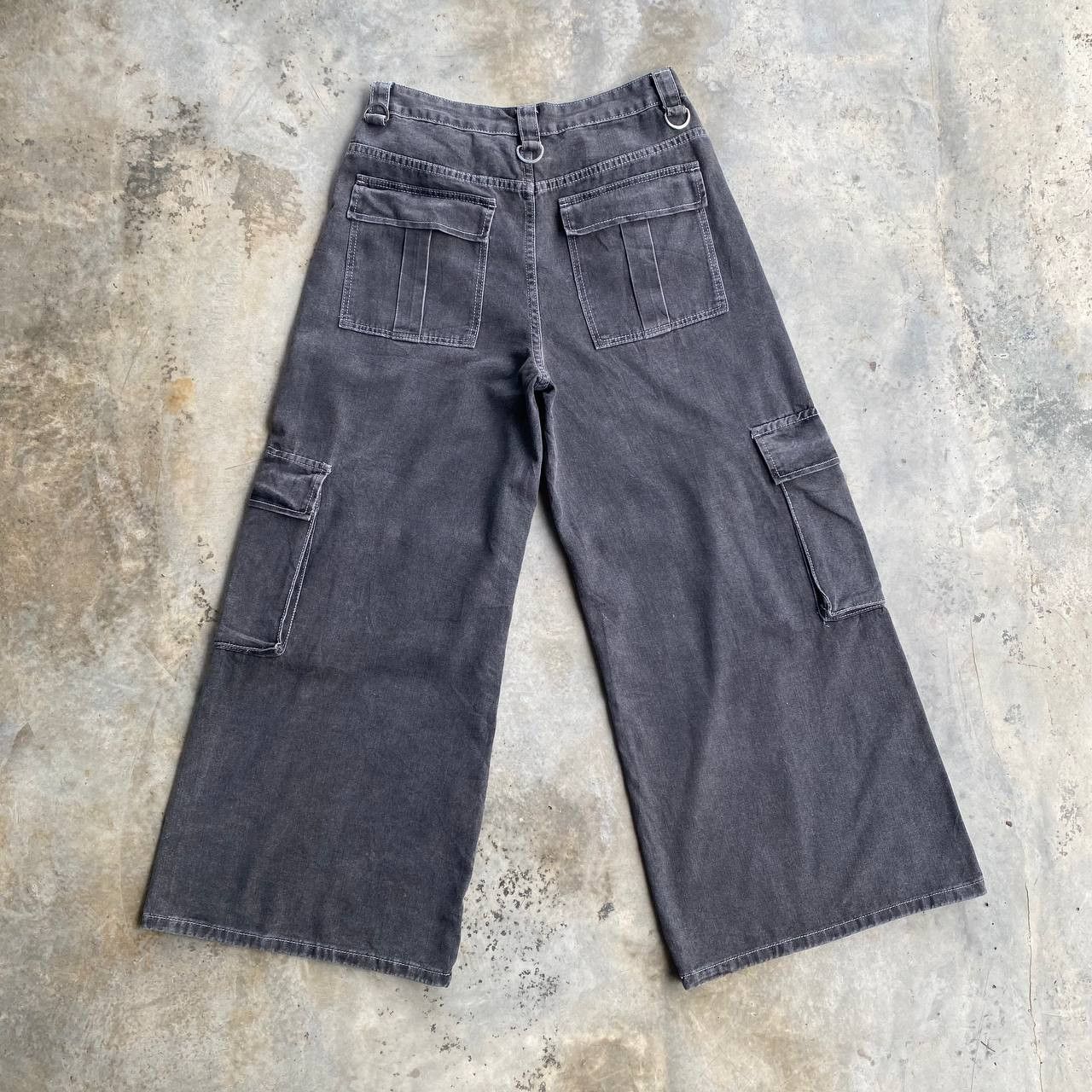 JNCO × Tripp NYC × Vintage ROMWE SUPER BAGGY RAVER PANT DENIM CARGO FADED BLACK Size US 32 / EU 48 - 3 Thumbnail