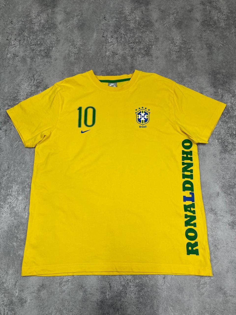 Nike Ronaldo #10 Nike Brazil Football T-Shirt Yellow Size XL Size US XL / EU 56 / 4 - 1 Thumbnail