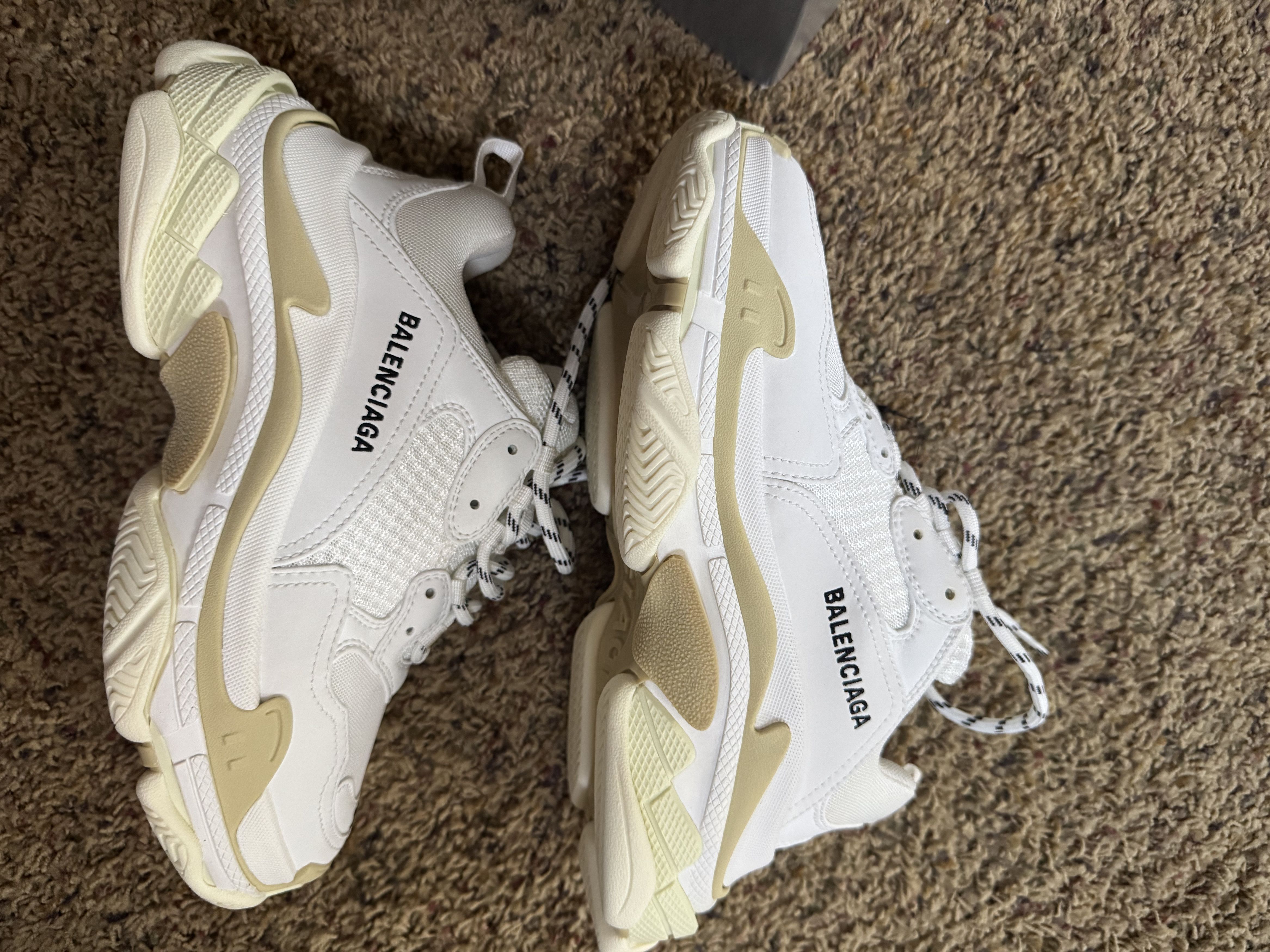 Balenciaga Triple S Sneaker Size US 6.5 / EU 39-40 - 1 Thumbnail