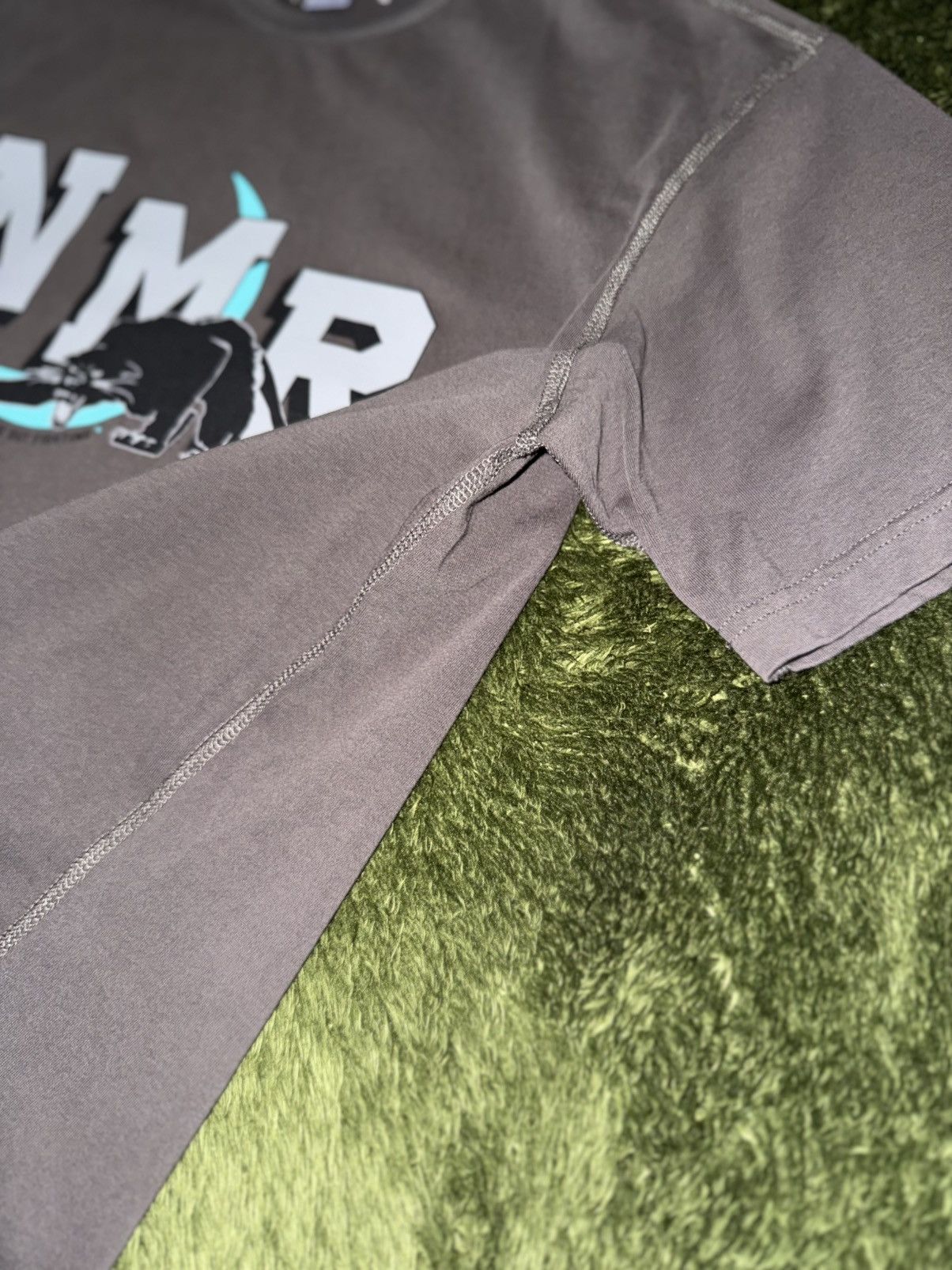 Japanese Brand [M] NamerClothing Graphic Flat Seam T-Shirt Charcoal Size US M / EU 48-50 / 2 - 6 Thumbnail