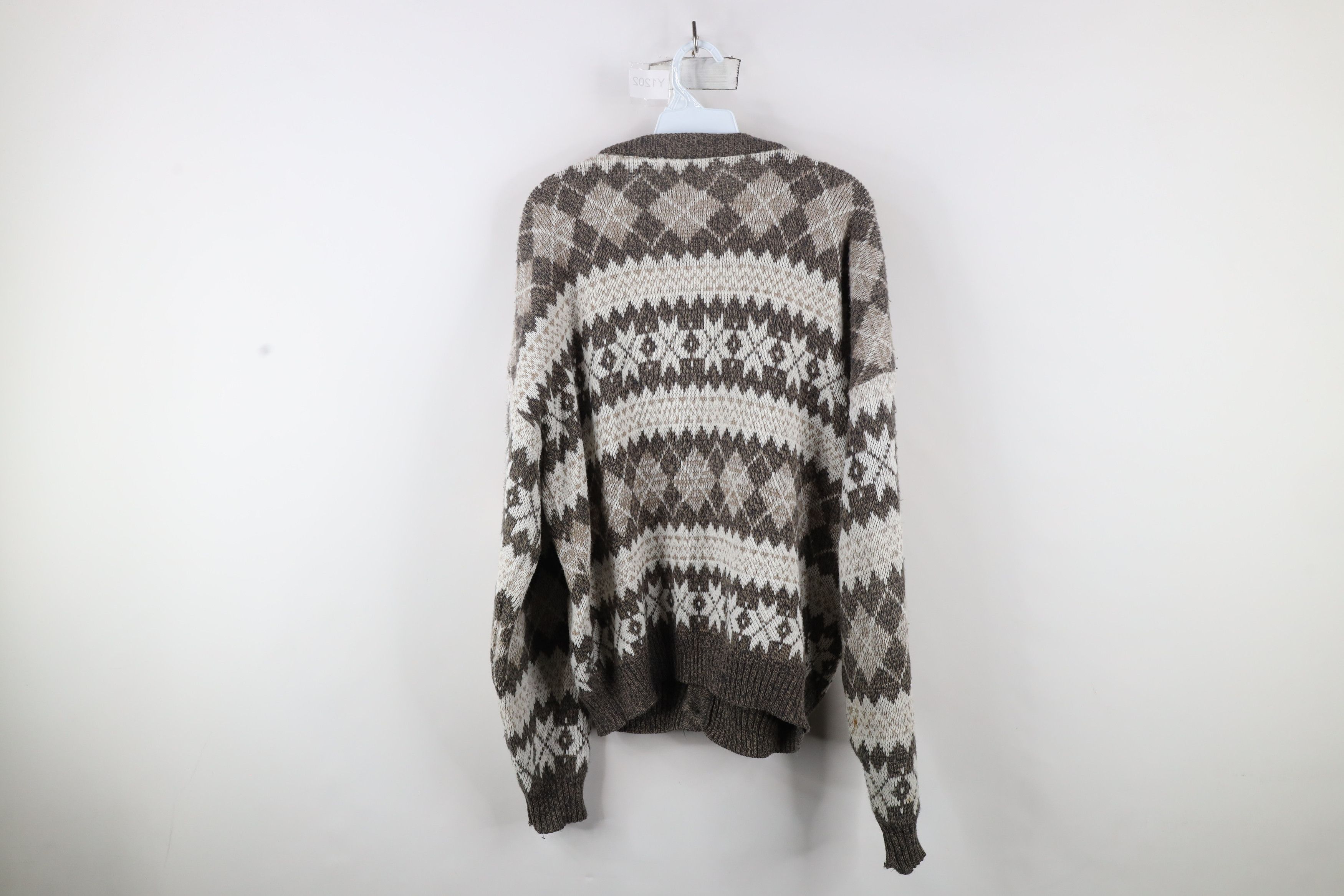 Vintage Vintage 90s Streetwear Fair Isle Knit Cardigan Sweater Size US L / EU 52-54 / 3 - 11 Thumbnail