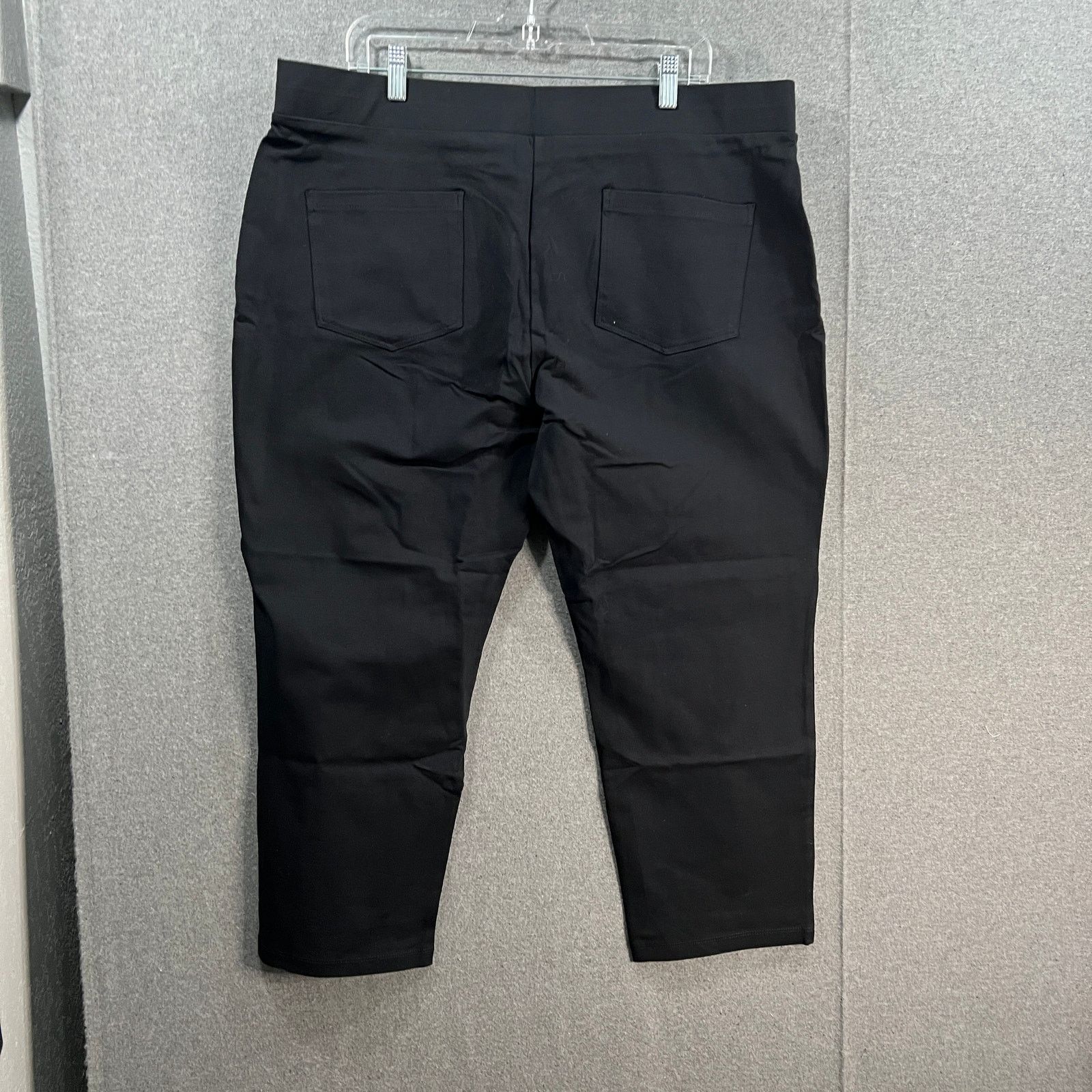 Other Susan Graver Petite Weekend Premium Stretch Slim-Leg Size 38" / US 16 / IT 52 - 2 Thumbnail