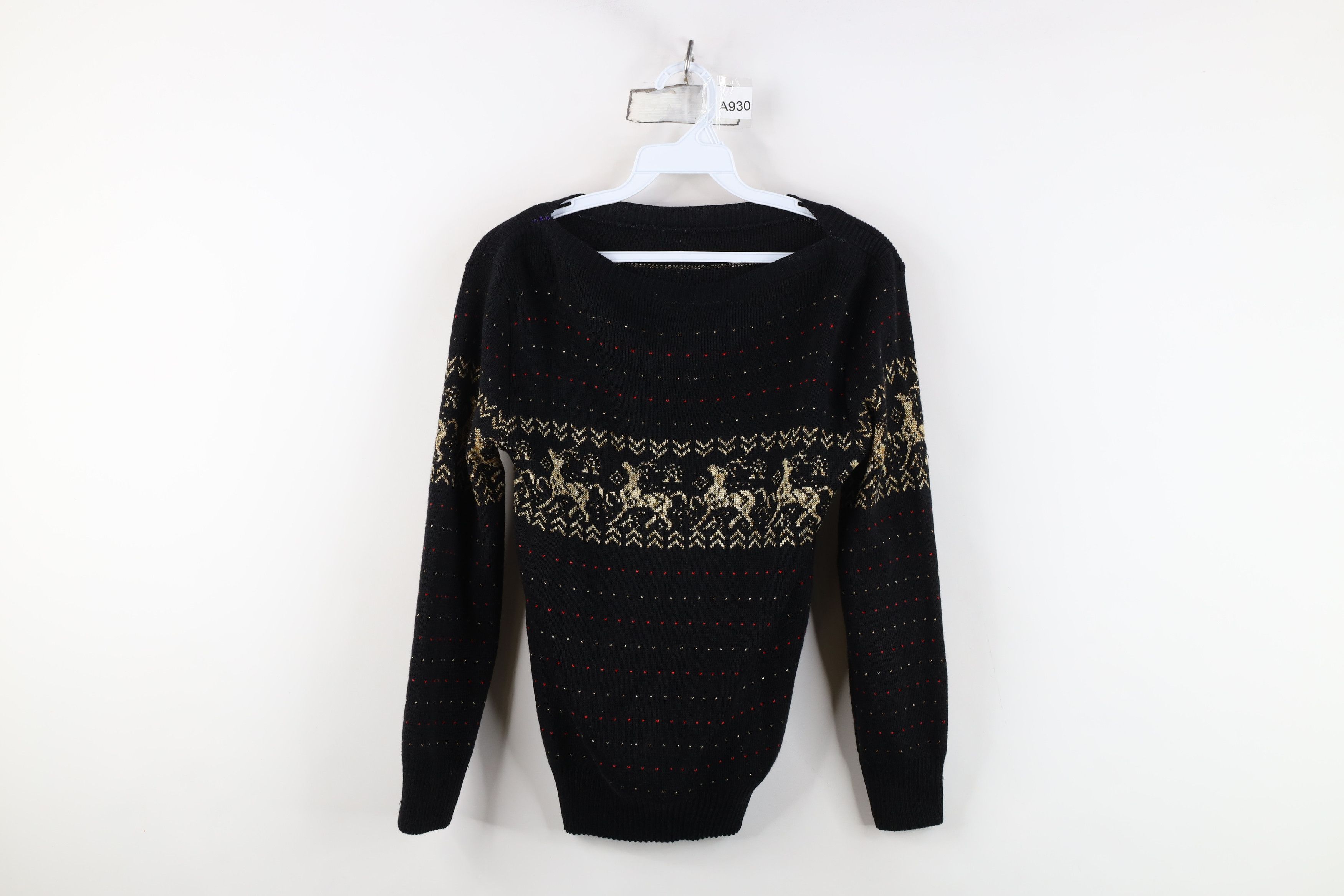 Vintage Vintage 70s Streetwear Christmas Reindeer Knit Sweater USA Size M / US 6-8 / IT 42-44 - 1 Thumbnail