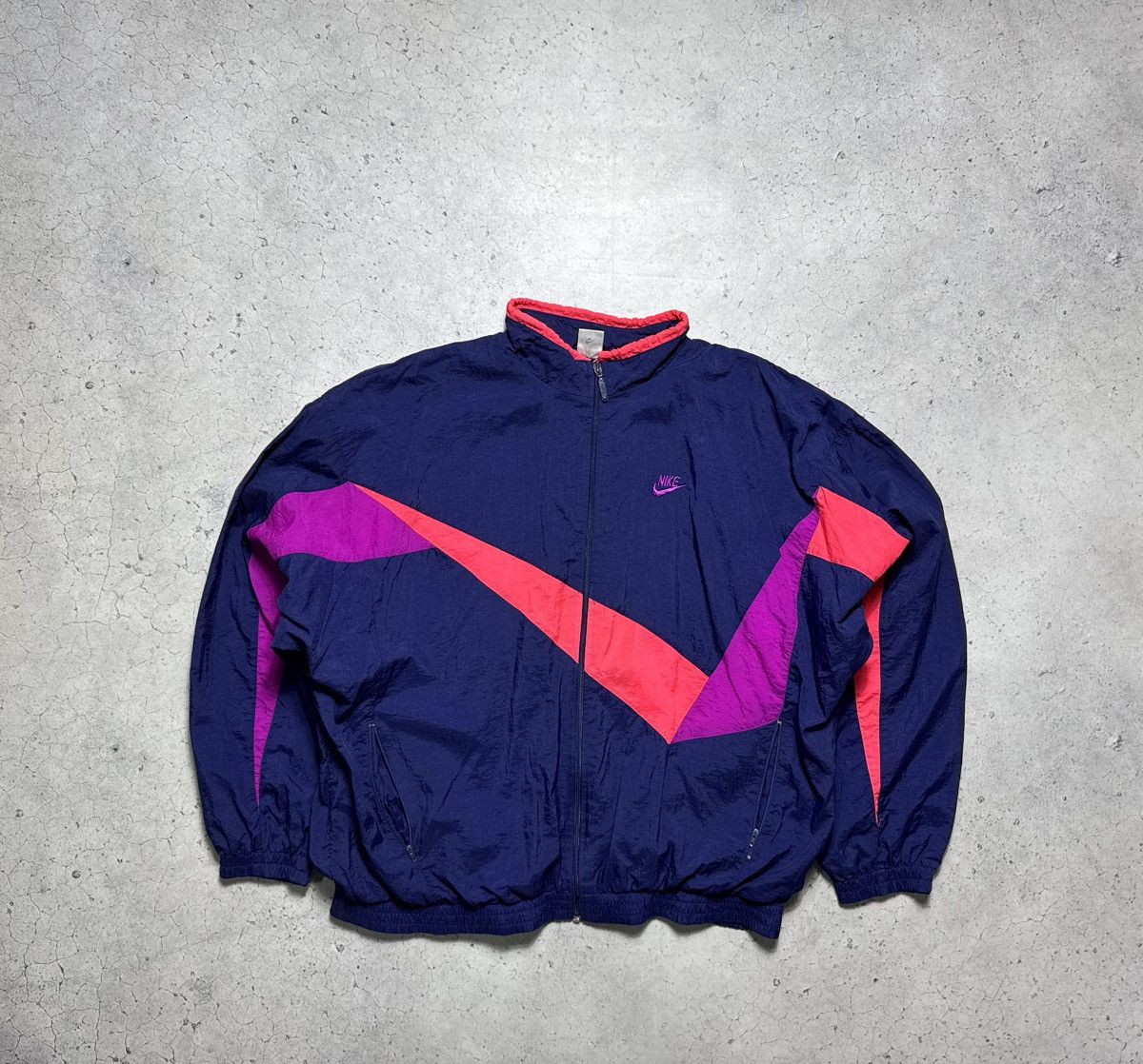Nike Nike Vintage 80’s Nylon Light Jacket Swoosh Size XL Size US XL / EU 56 / 4 - 1 Thumbnail