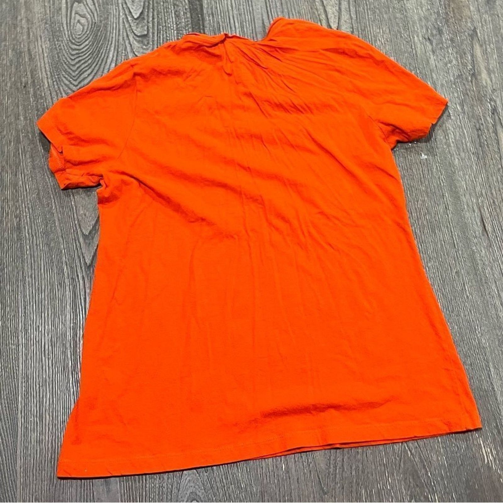 Vintage Fanatics Tee Miami Hurricanes Logo V-neck Short Sleeve L Size L / US 10 / IT 46 - 3 Thumbnail