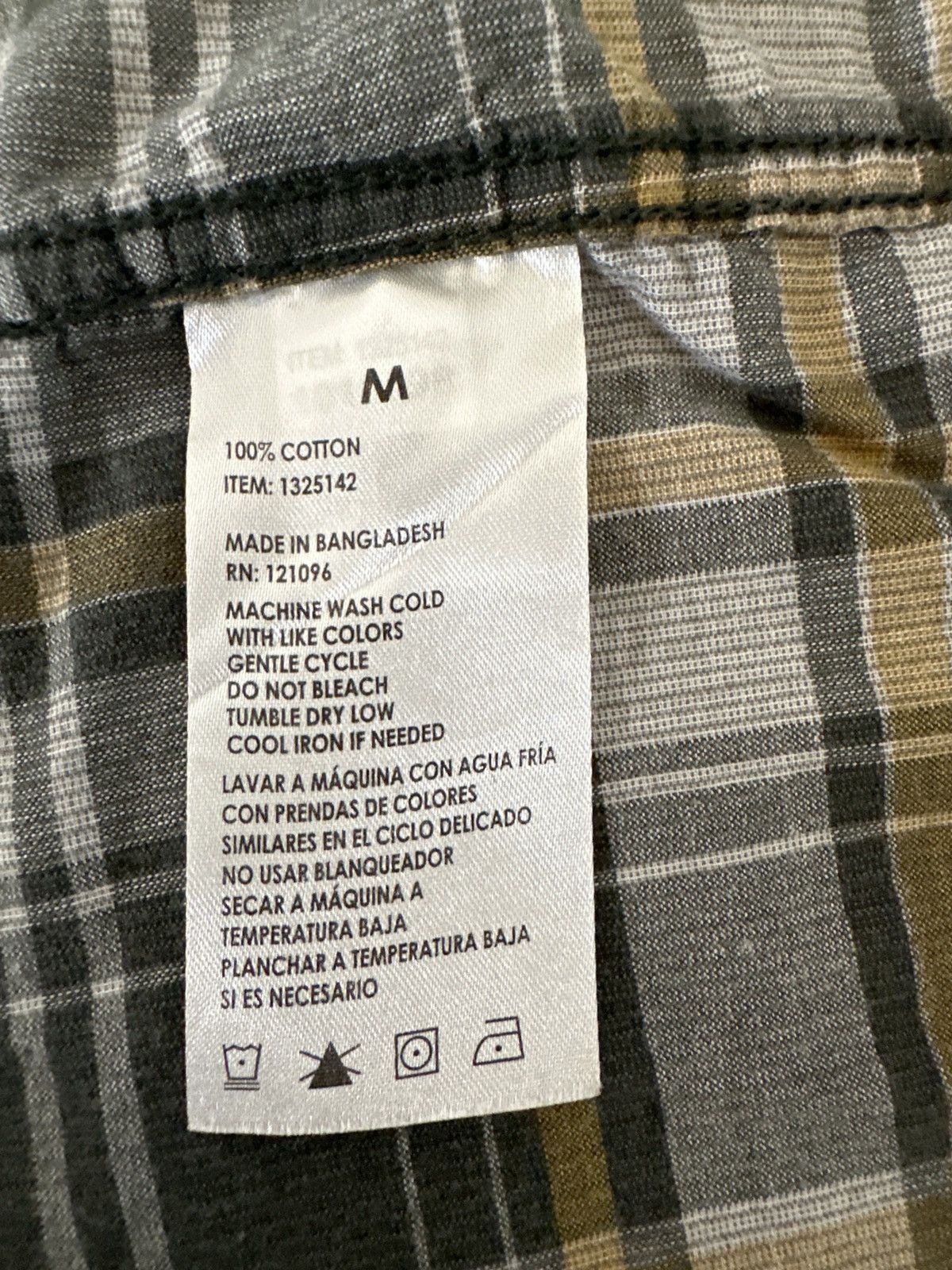 Other Long sleeve button shirt Size US M / EU 48-50 / 2 - 3 Thumbnail
