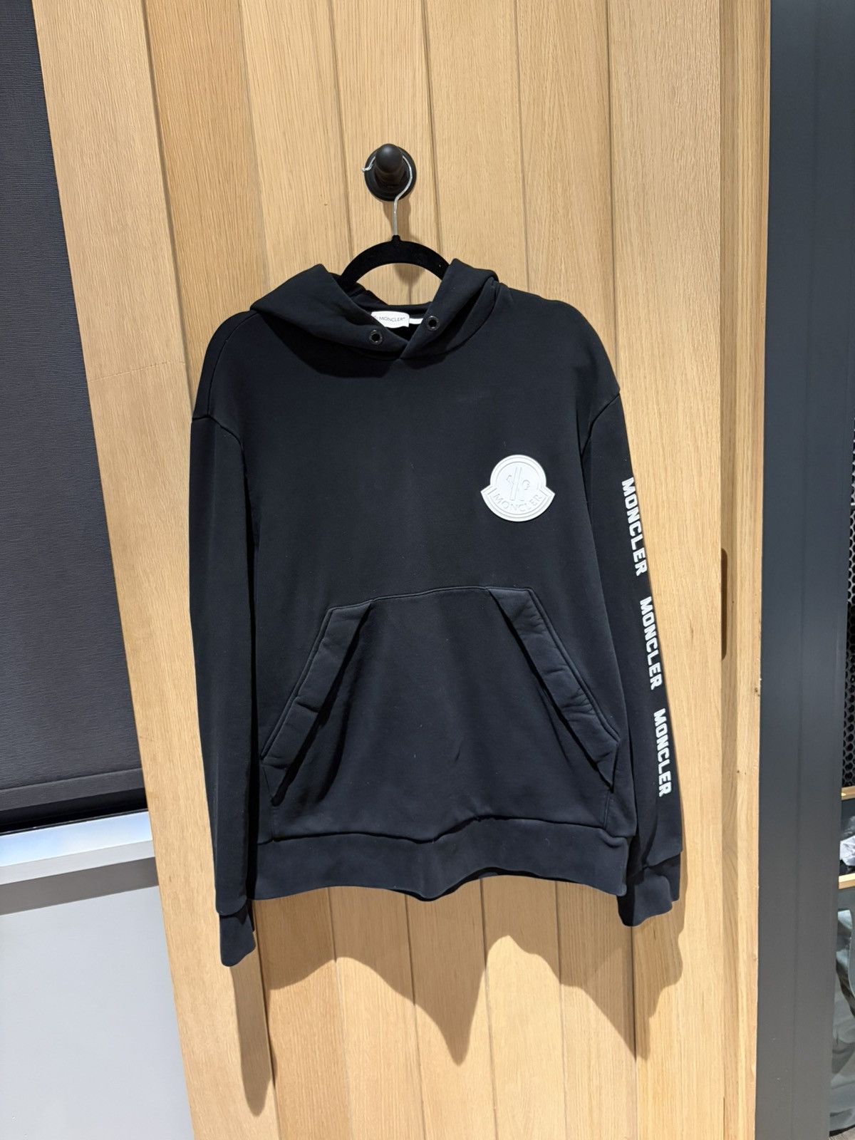 Moncler Moncler Logo Hoodie Black Authentic Size US XL / EU 56 / 4 - 1 Thumbnail