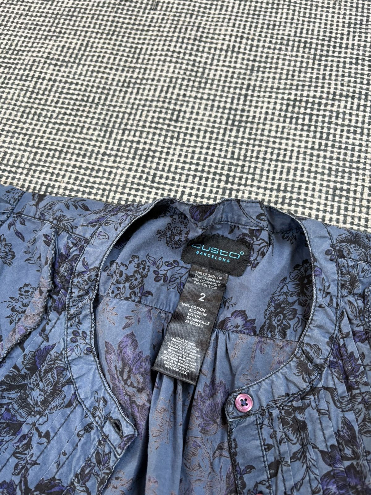 Custo Barcelona Custo barcelona buttob up pleated flowers shirt Size XS / US 0-2 / IT 36-38 - 8 Thumbnail