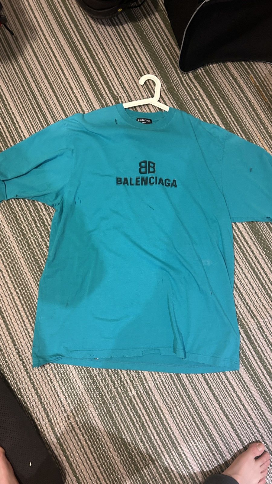 Balenciaga BALENCIAGA Distress T Shirt Oversize Small Size US S / EU 44-46 / 1 - 1 Thumbnail