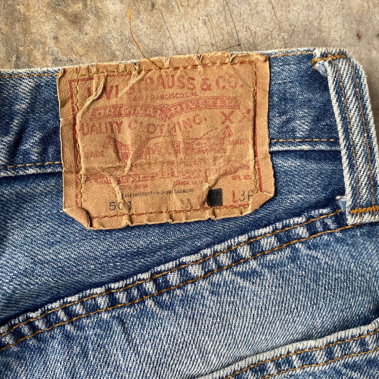Levi's Vintage Clothing Rare 1970s Levi’s 501 Redline Selvedge Release Hem Button 6 Size US 28 / EU 44 - 18 Thumbnail