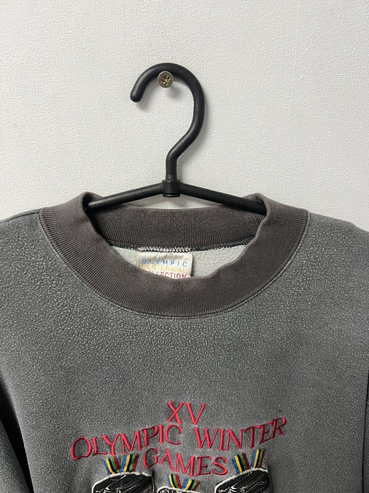 Adidas Adidas 1988 Calgary XV Olympic Winter Games Sweatshirt Rare Size US L / EU 52-54 / 3 - 7 Thumbnail