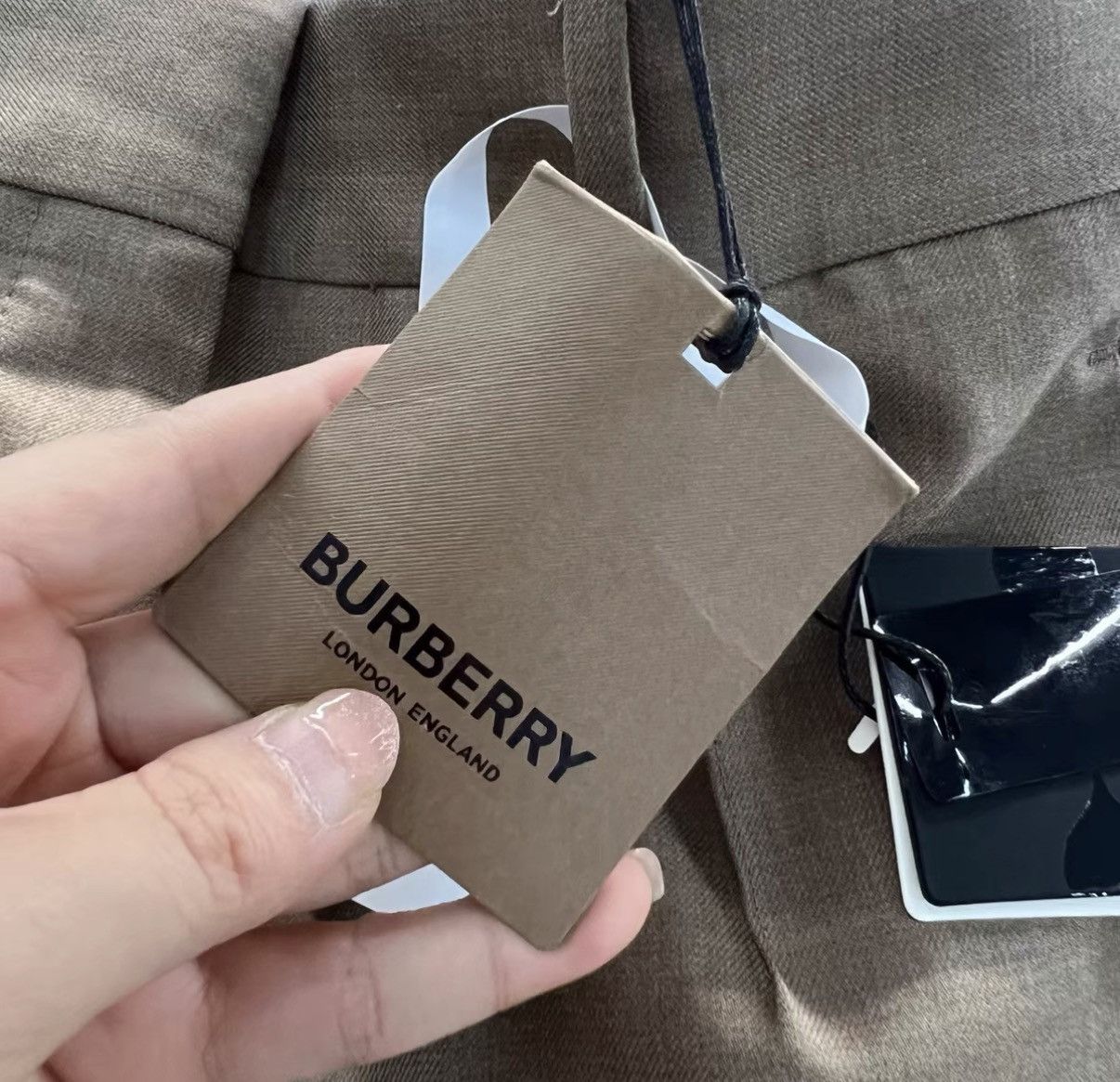 Burberry Burberry Khaki Casual Dress Pants J41 Size 25" / US 0 / IT 36 - 5 Thumbnail