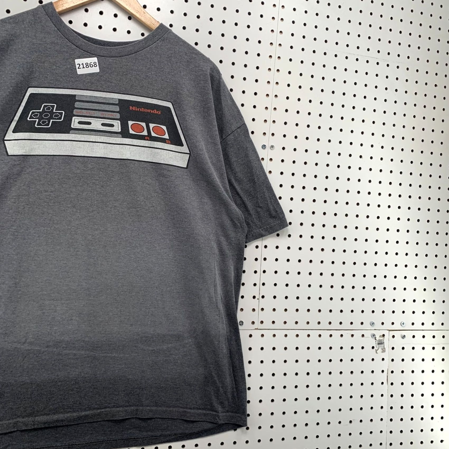 Nintendo Nintendo Controller Shirt Unisex Adults 2XL Gray Video Game TEE Size US XXL / EU 58 / 5 - 4 Thumbnail