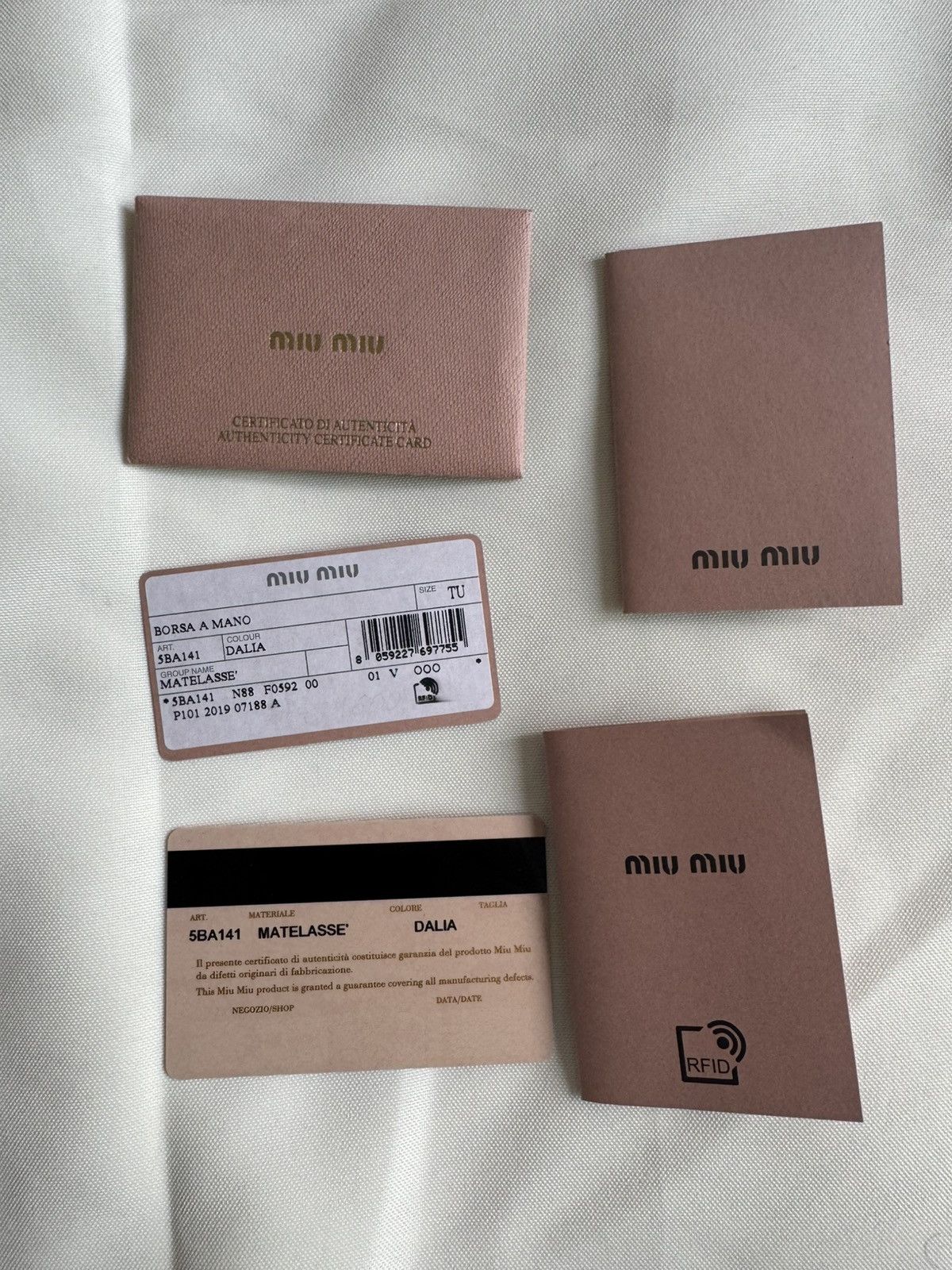 Miu Miu Miu Miu matelasse nappa leather shoulder bag Size ONE SIZE - 7 Thumbnail