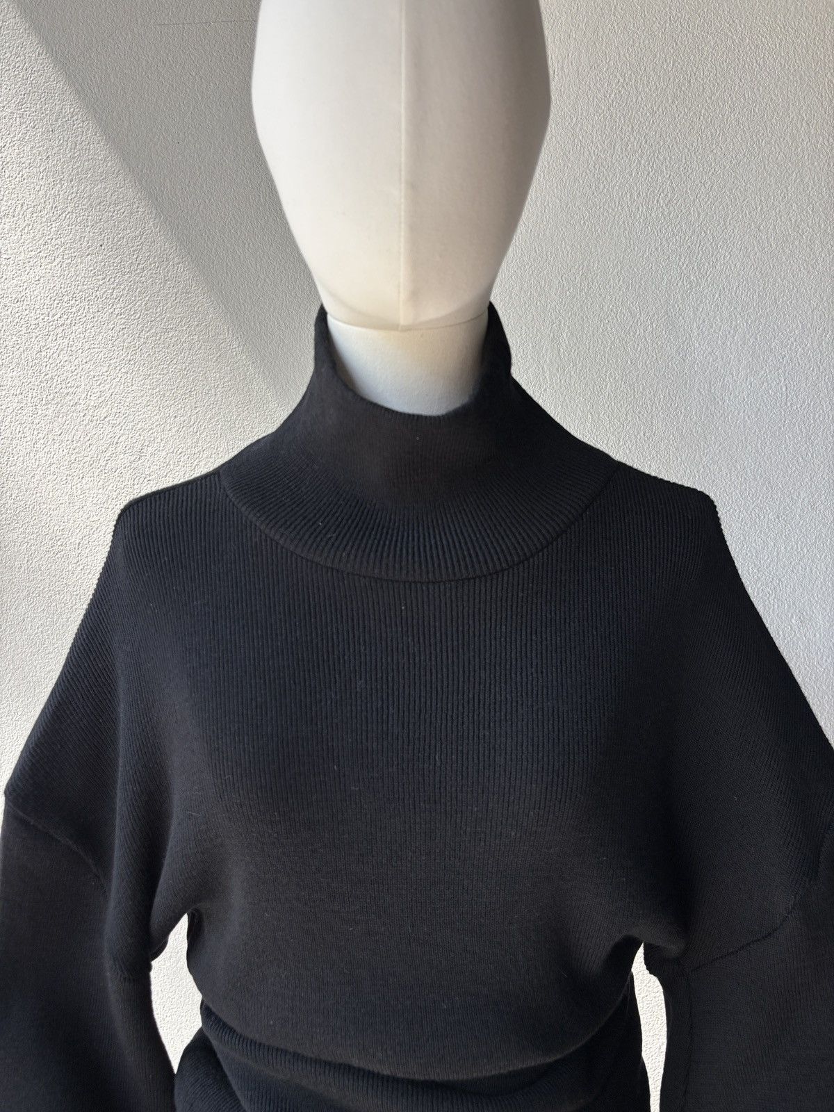 Yohji Yamamoto Yohji Yamamoto 1998 A/W Bishop Sleeves Black Sweater. Size ONE SIZE - 4 Thumbnail