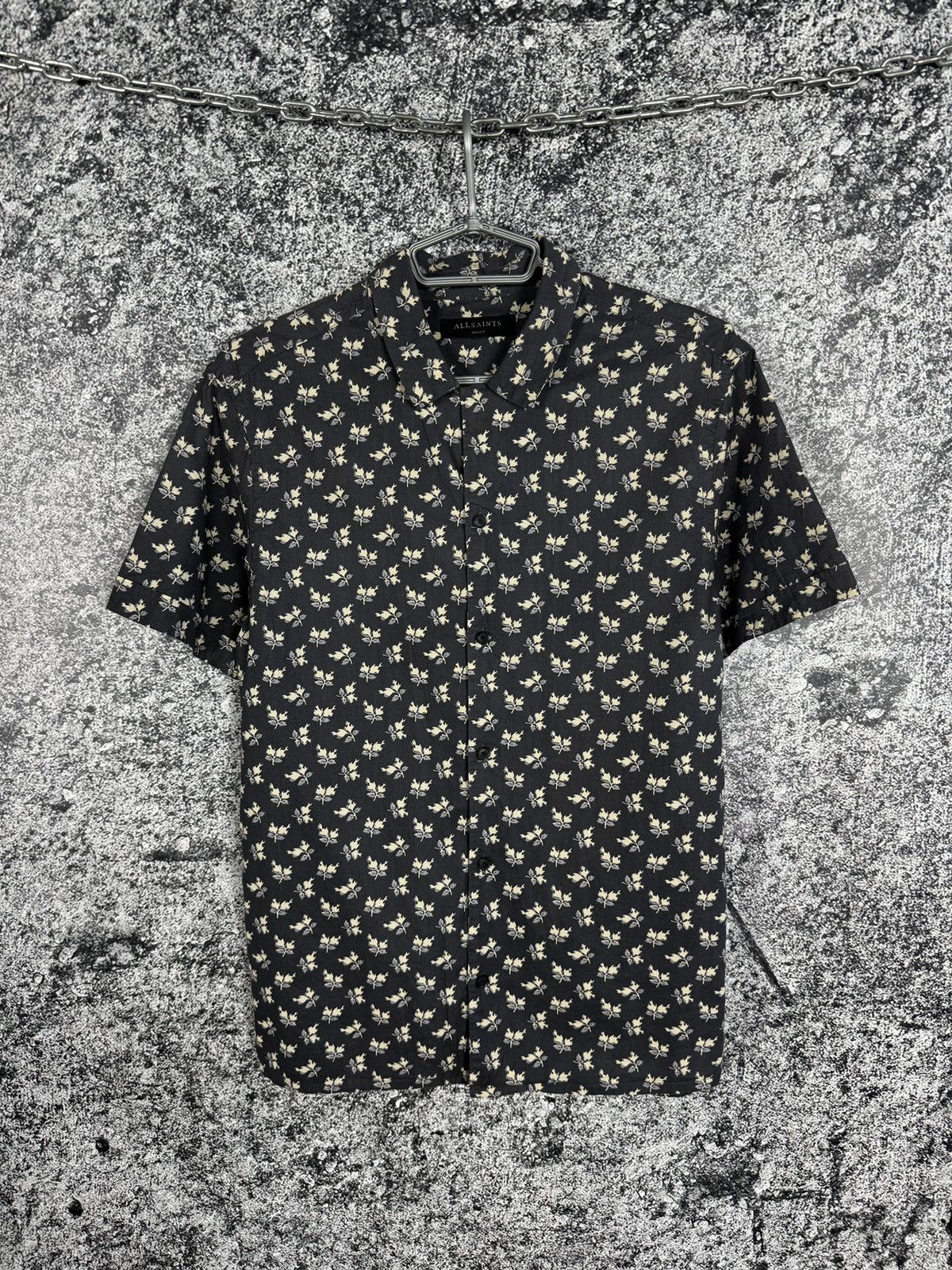 Allsaints Allsaints Lucerne SS Shirt Maple Leaf Print Button Up Size S Size US S / EU 44-46 / 1 - 1 Thumbnail