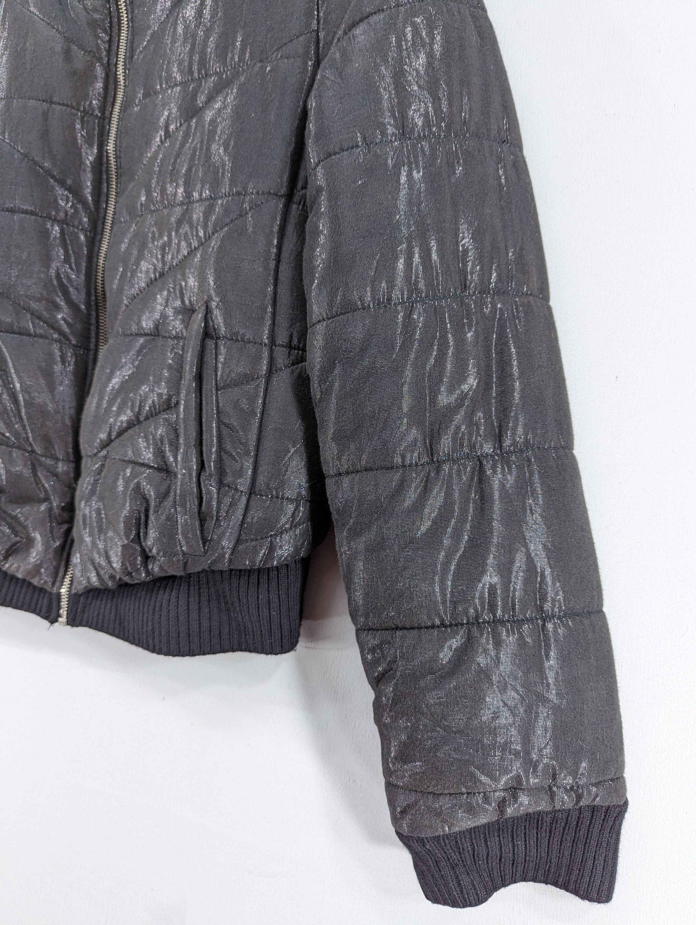 Armani Exchange Armani Exchange Standing Neck Shiny Textured Down Jacket Size L / US 10 / IT 46 - 4 Thumbnail