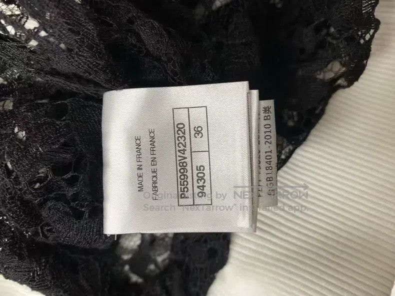 Chanel Chanel Black and white horizontal stripe V-neck lace flowe Size XS / US 0-2 / IT 36-38 - 5 Thumbnail