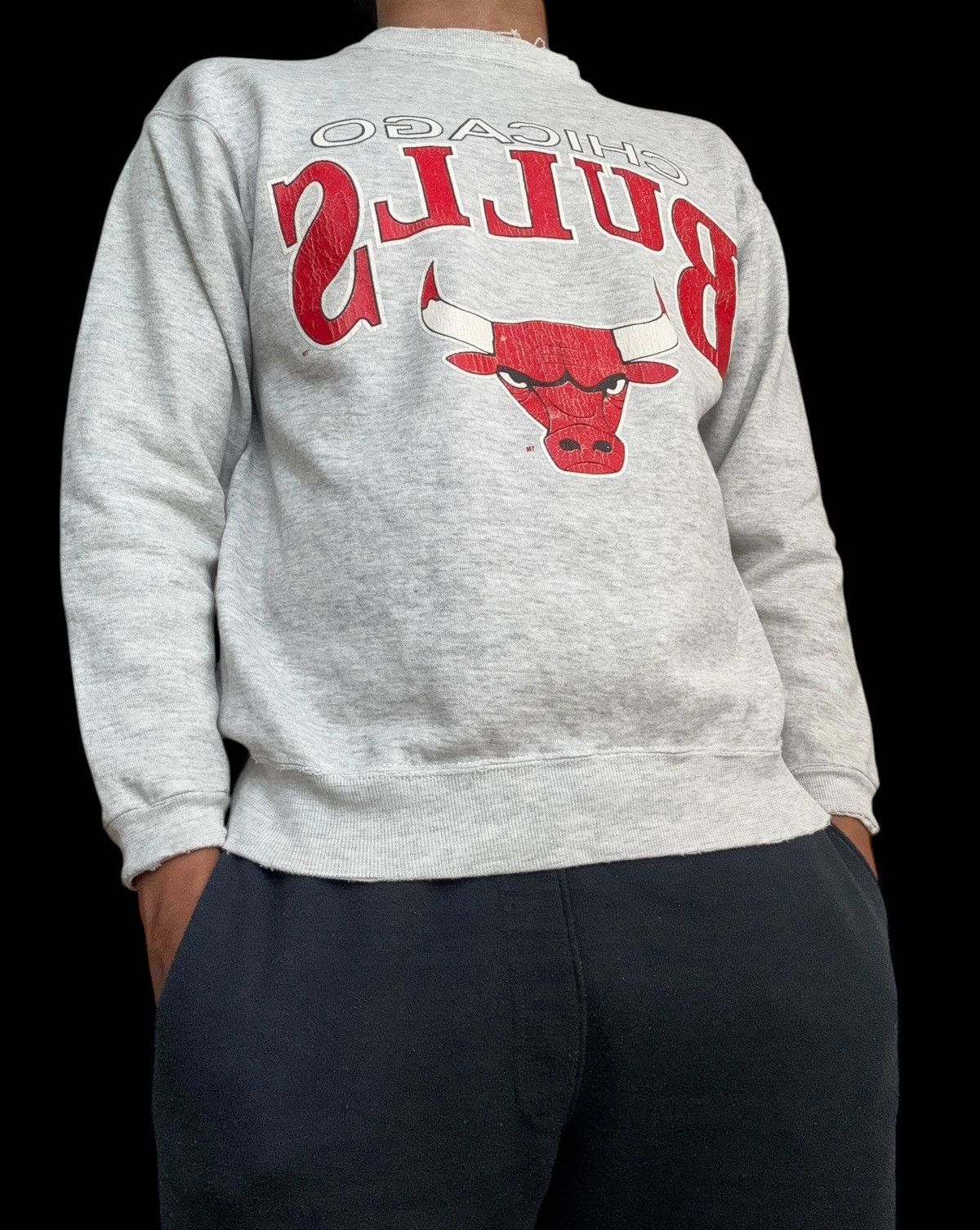 NBA × Vintage Vintage Jostens Chicago Bulls NBA Worn Sweatshirt Size US M / EU 48-50 / 2 - 10 Thumbnail