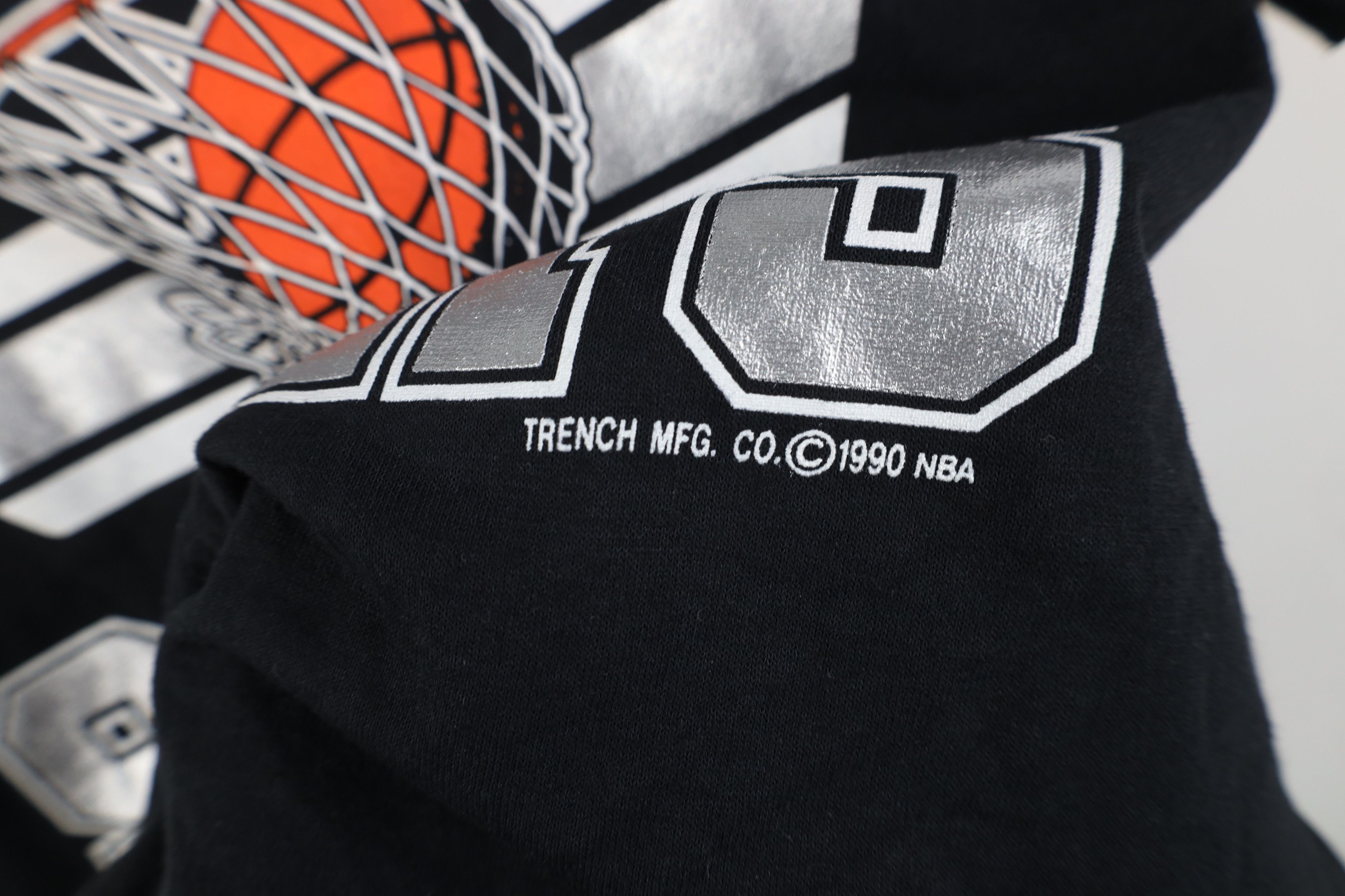 Deadstock Vintage 90s San Antonio Spurs Basketball T-Shirt