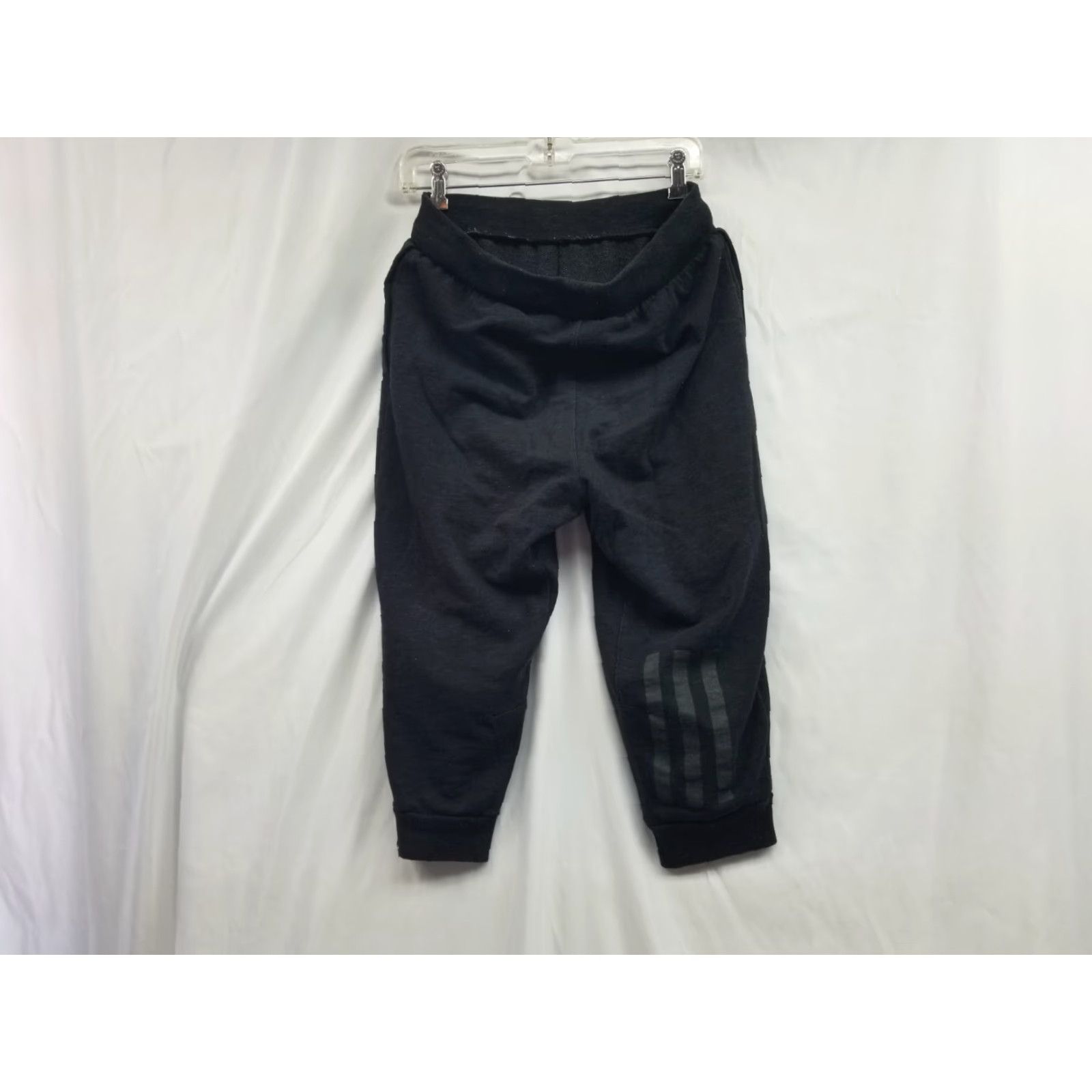 Adidas Adidas Sweatpants Crop Black Striped Elastic Waist Drawstring Logo Size M Jogger Unisex Adults Mens Womens? Size 32" / US 10 / IT 46 - 5 Thumbnail