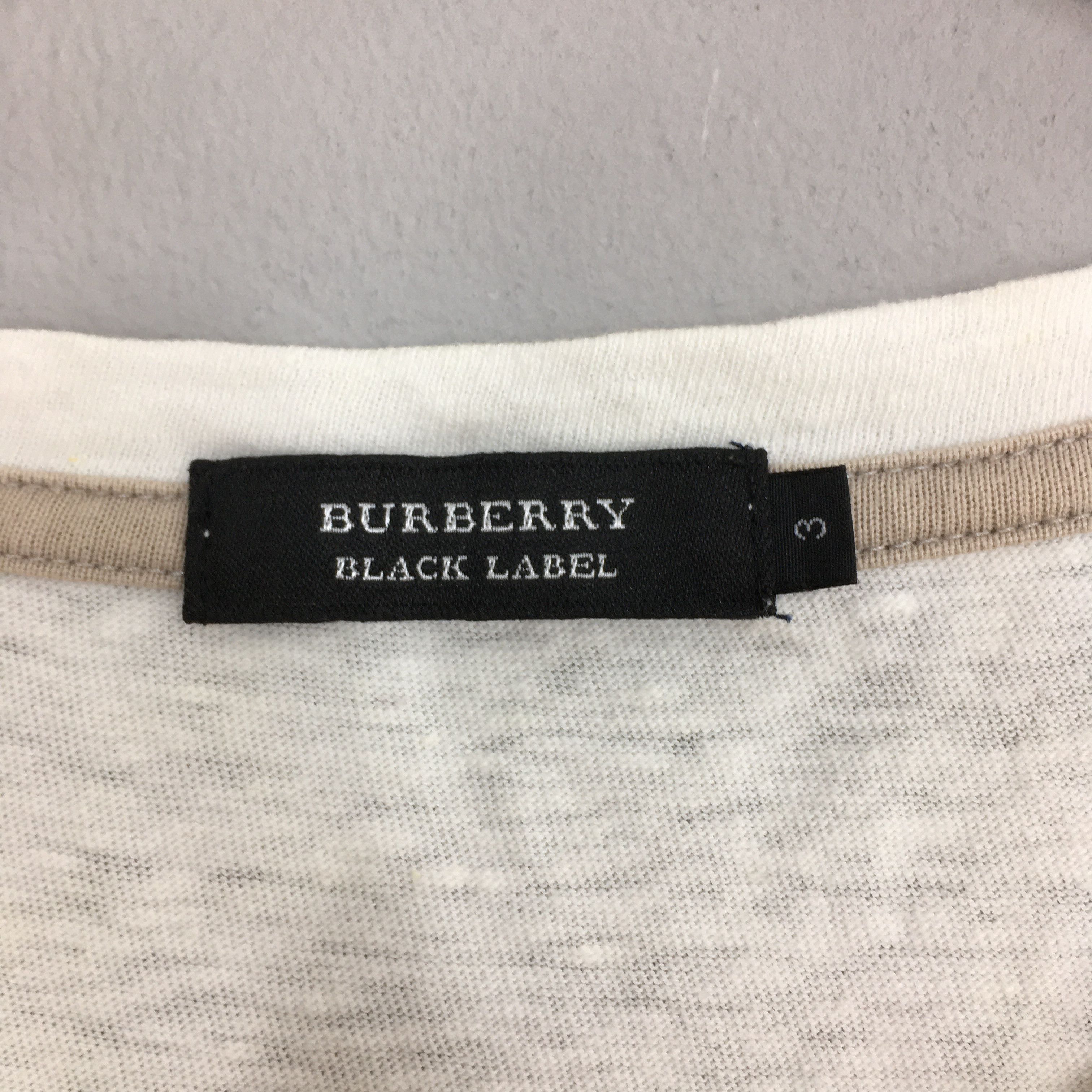 Burberry Vintage Burberrys Black Label Spell Out Tshirt Small Size US S / EU 44-46 / 1 - 5 Thumbnail