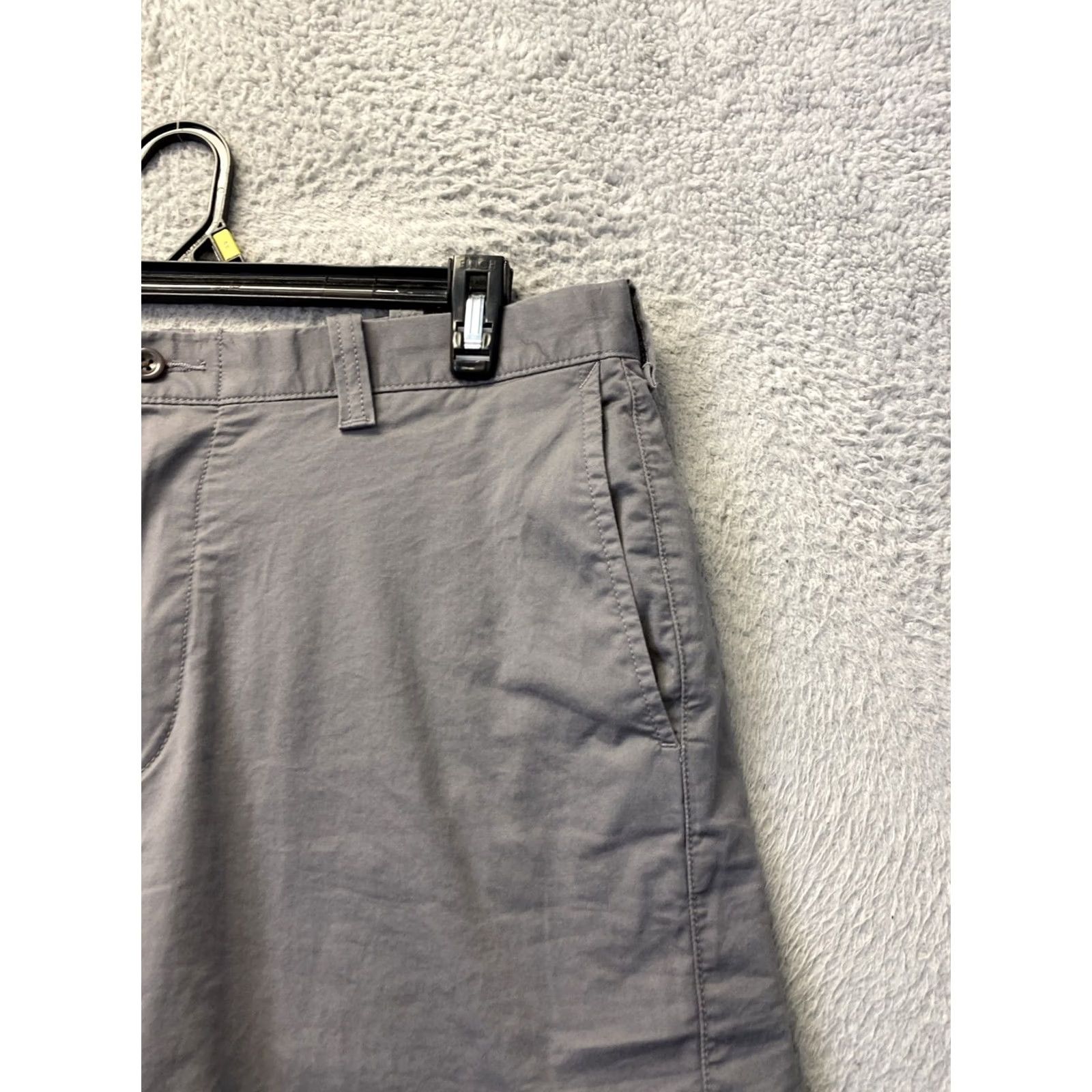J.Crew J.CREW Shorts Men 36 Gray Chino Flat Front Pockets Stretch /0827 Size US 36 / EU 52 - 2 Thumbnail