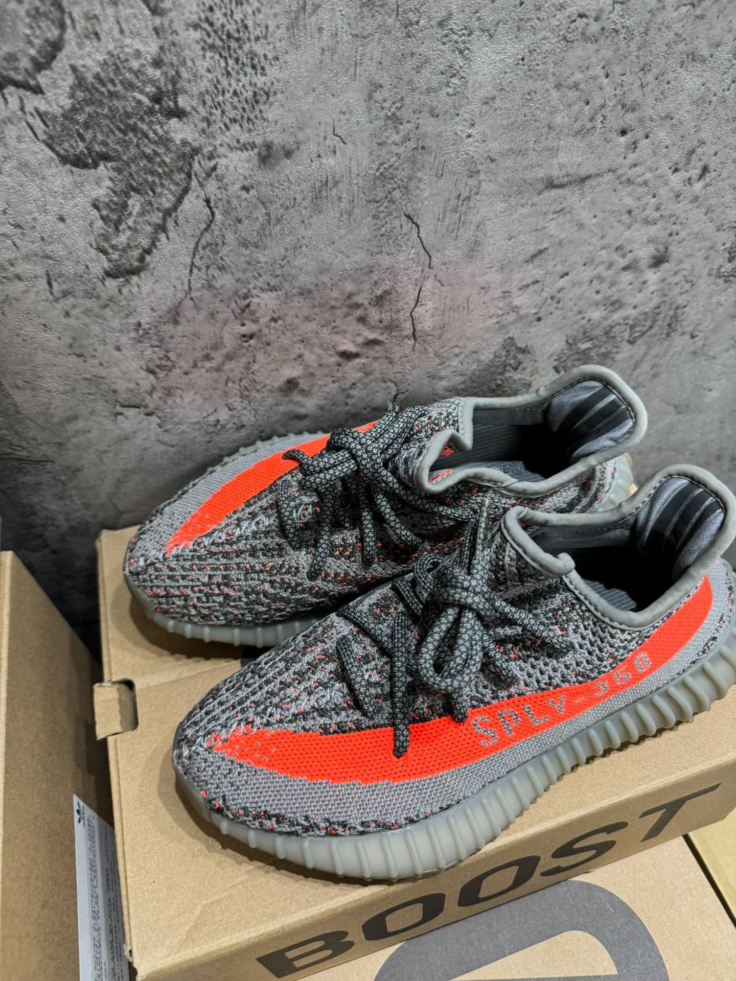 Adidas Adidas YEEZY350 Gray Lowtop Sneakers 37 Men Size US 5 / EU 37 - 1 Thumbnail