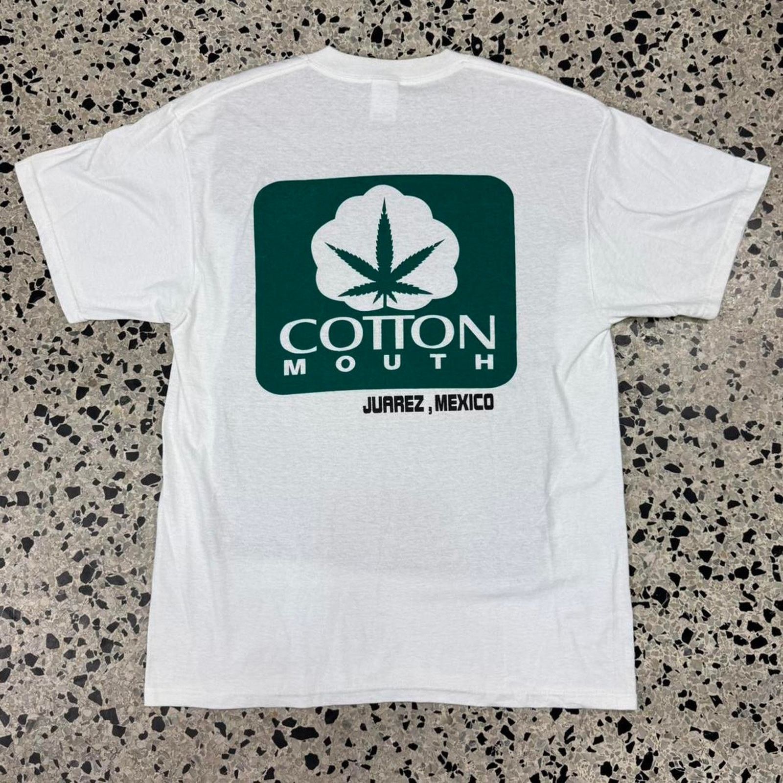 Delta VINTAGE Y2K MINIMAL WEED LOGO COTTON MOUTH TOURIST TEE: Size US M / EU 48-50 / 2 - 1 Thumbnail