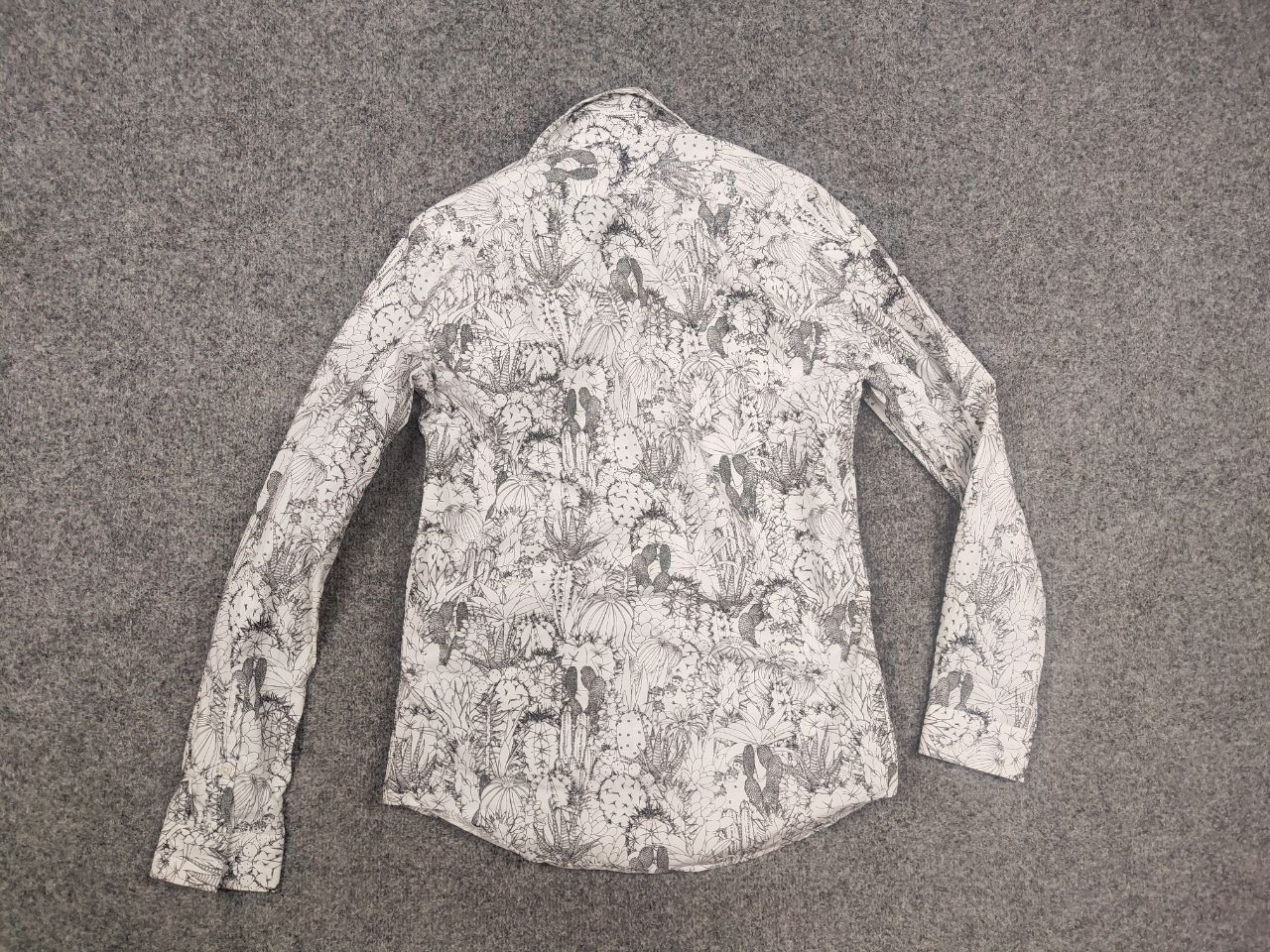 Paul Smith Paul Smith All-Over Pattern Cactus Sketch Long Sleeve Shirt Size US S / EU 44-46 / 1 - 12 Thumbnail