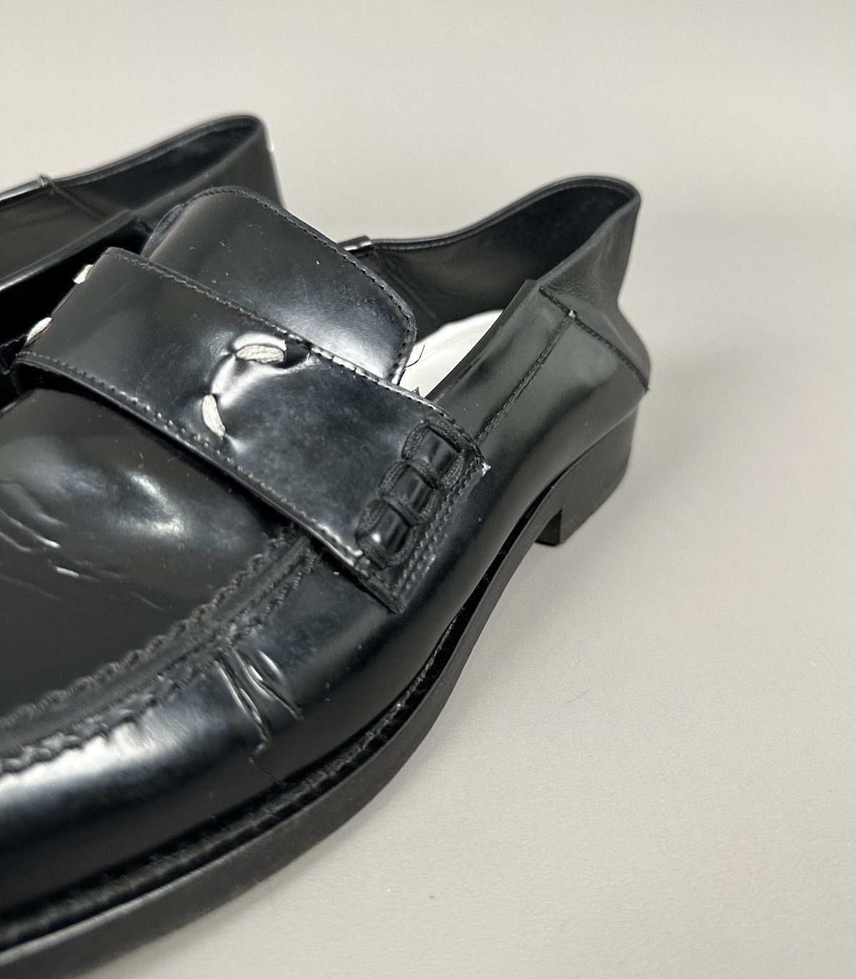 Maison Margiela Maison Margiela - 4 Contrast Stitch Leather Loafers - Black Size US 9 / IT 39 - 5 Thumbnail