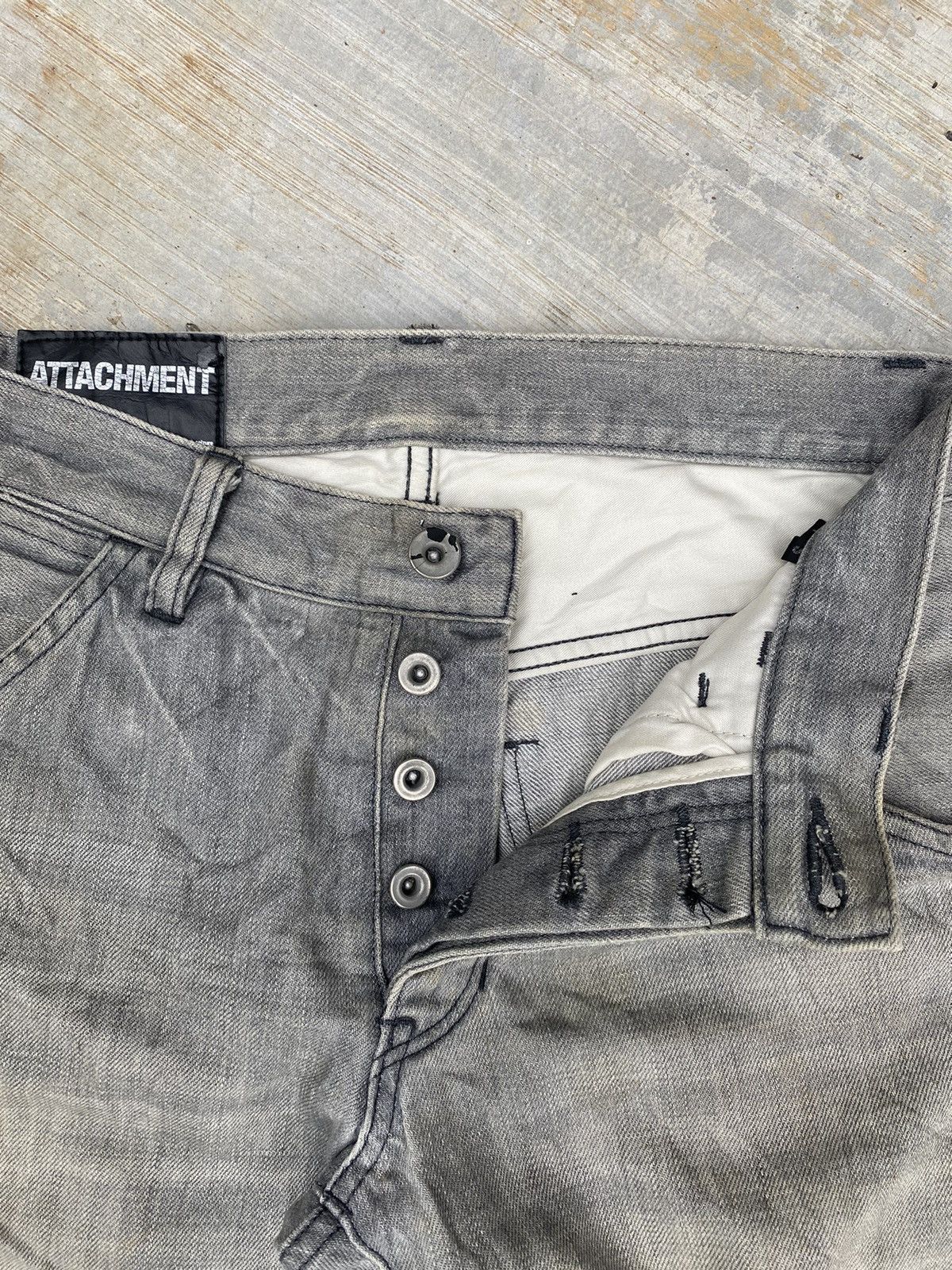 Attachment Attachment distressed jeans Size US 29 - 4 Thumbnail
