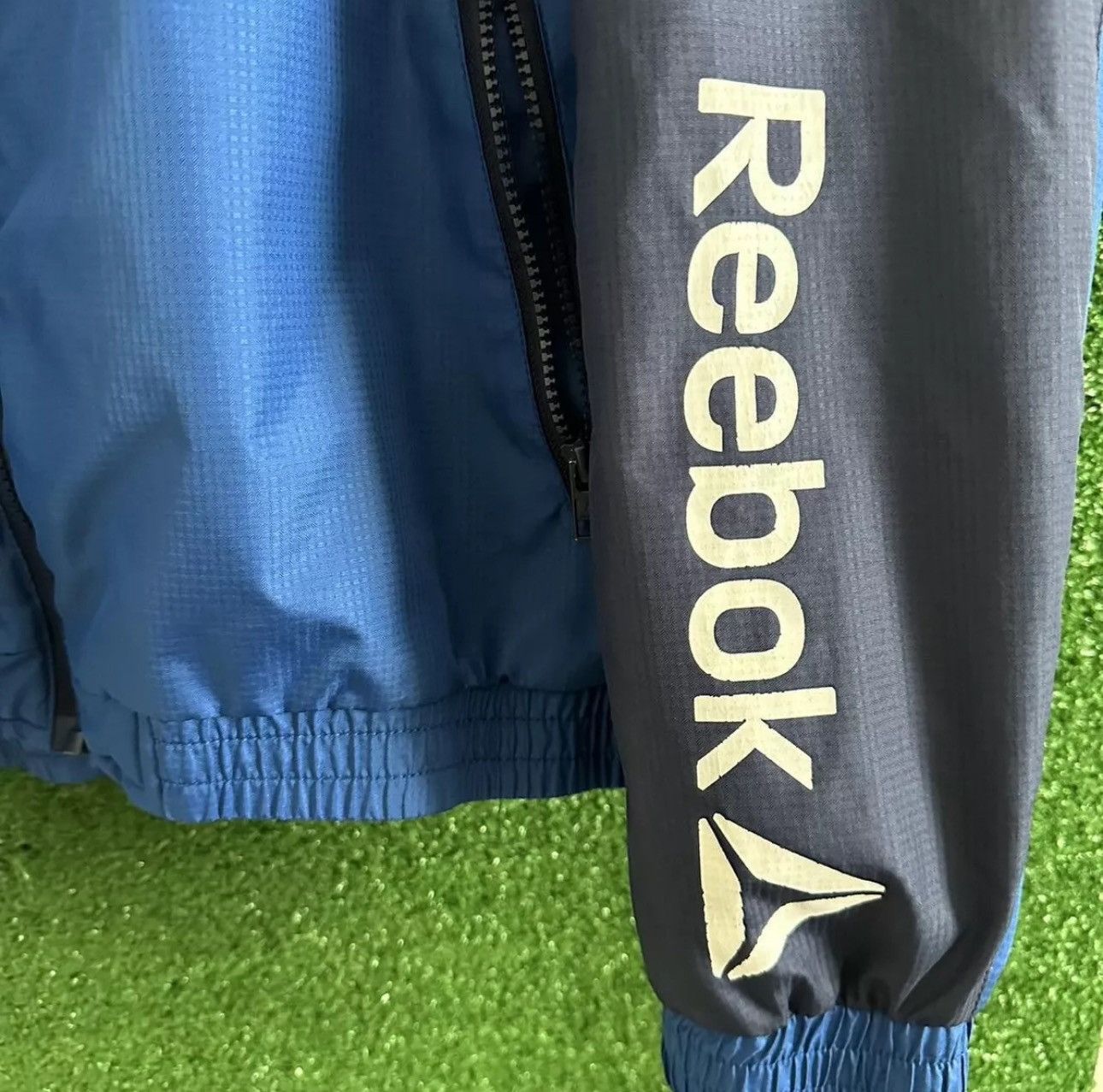 Reebok × Vintage Reebok windbreaker vintage jacket (Warm Inside) Size US L / EU 52-54 / 3 - 6 Thumbnail